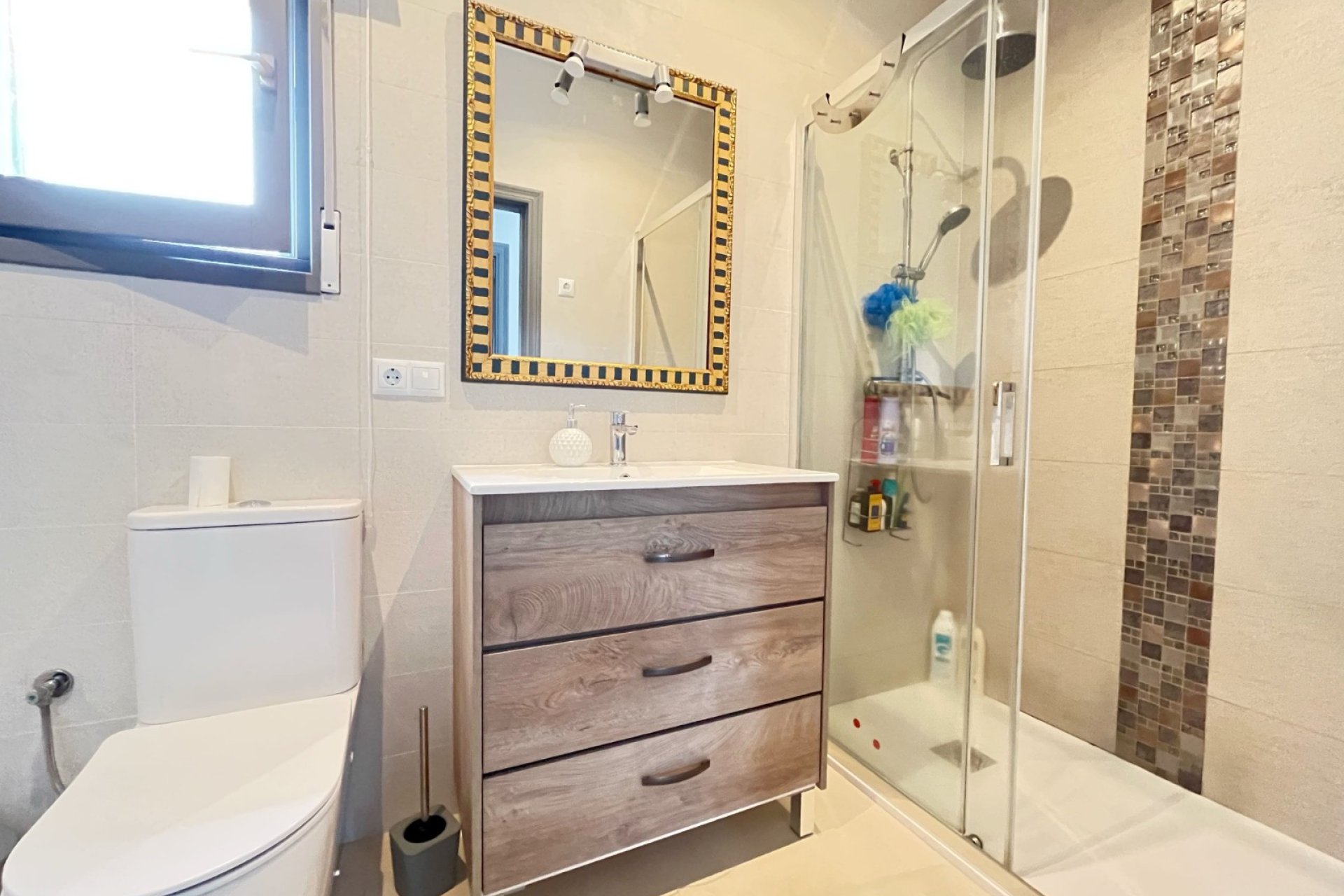 Revente - Maison de ville -
Pedreguer