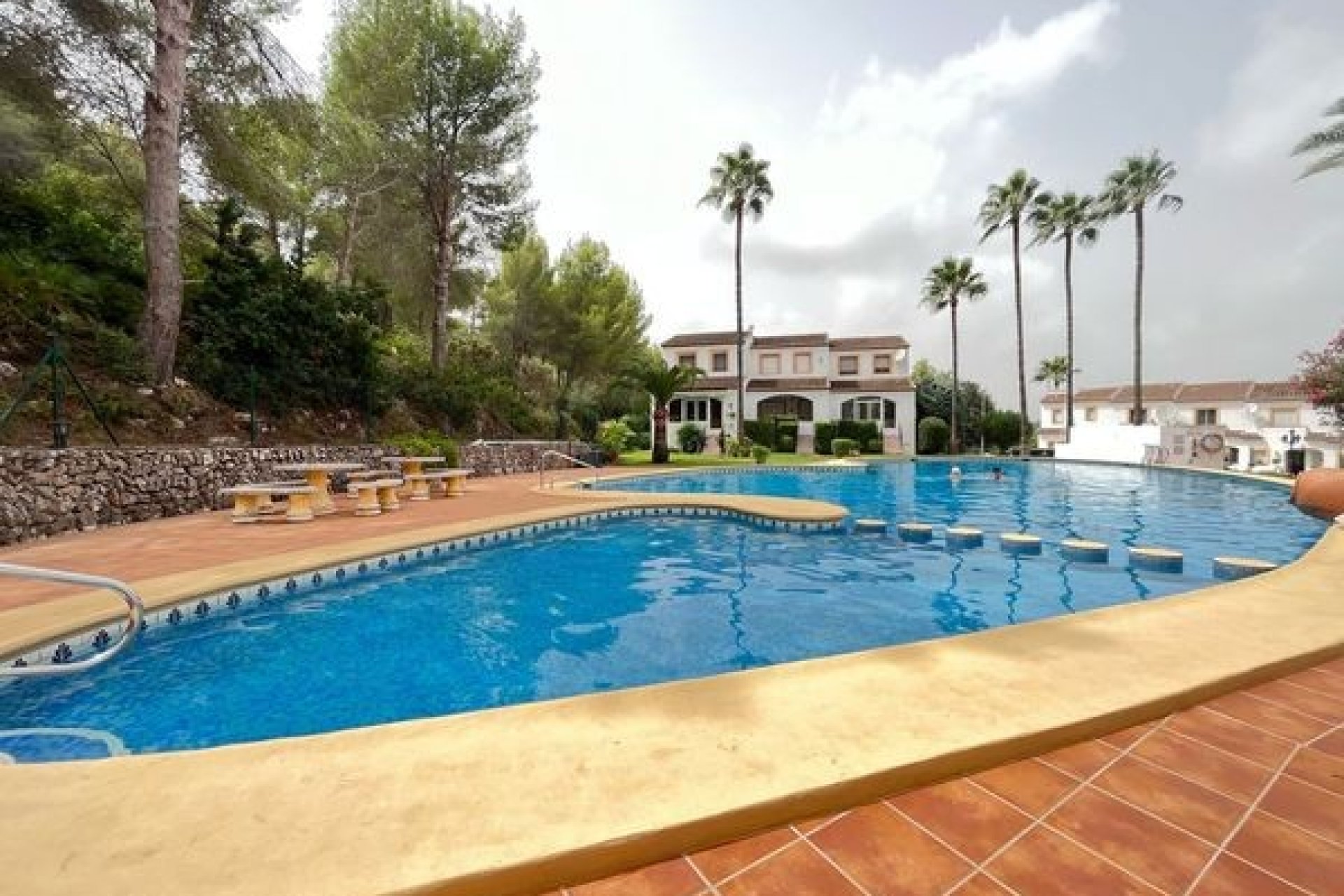 Revente - Maison de ville -
Pedreguer