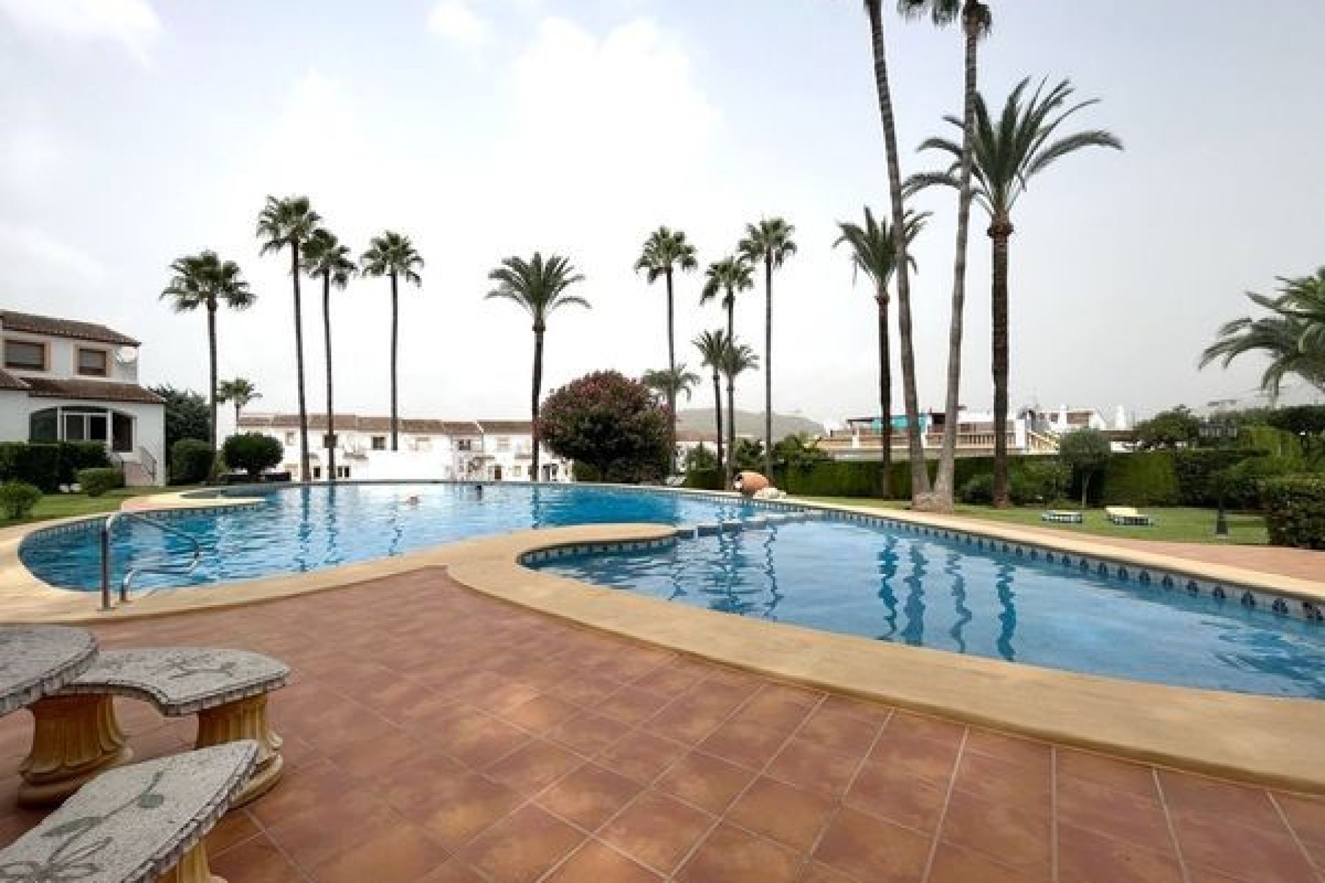 Revente - Maison de ville -
Pedreguer