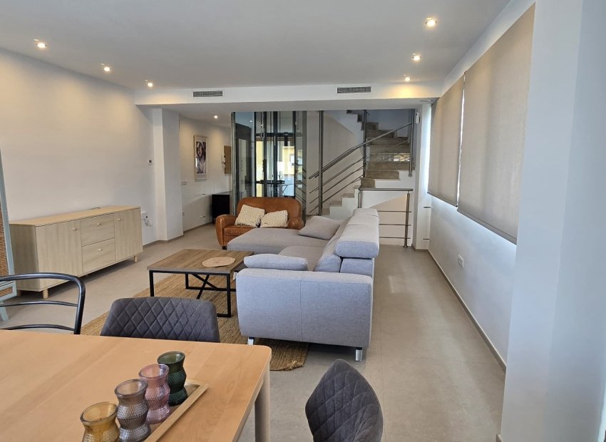 Revente - Pareado  -
Bellreguard - La safor