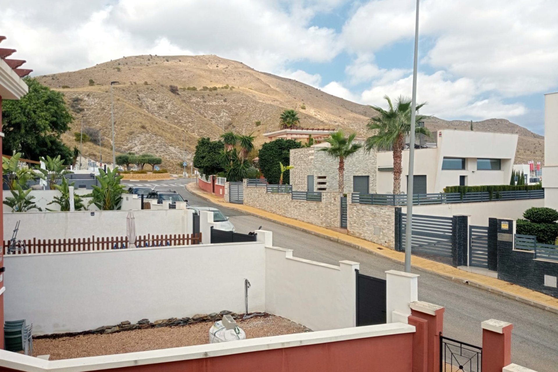 Revente - Pareado  -
Finestrat - Finestrat Urbanizaciones