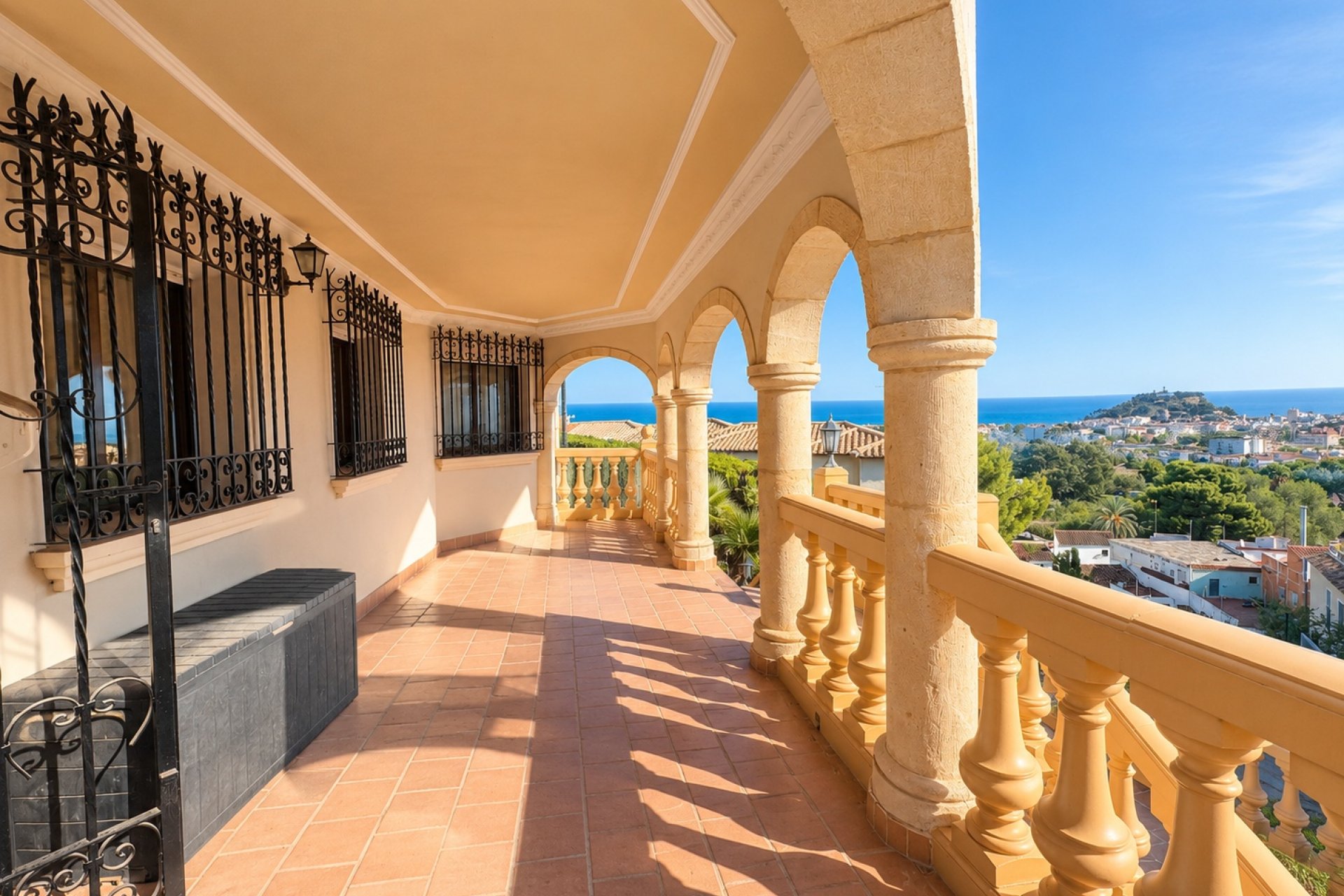 Revente - Ville -
Denia - Montgó
