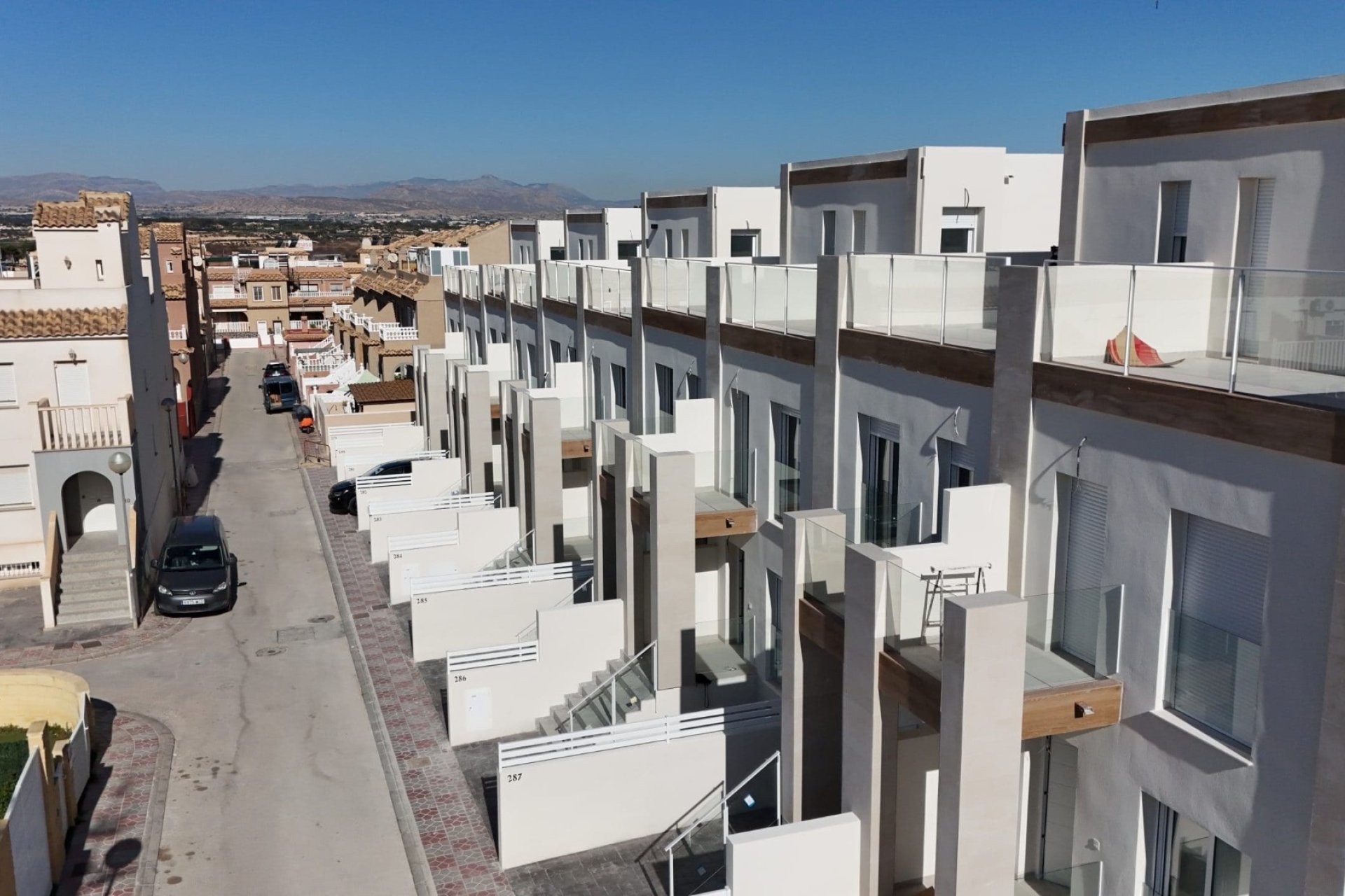 Rynek Pierwotny - Dom szeregowy -
Santa Pola - Gran Alacant