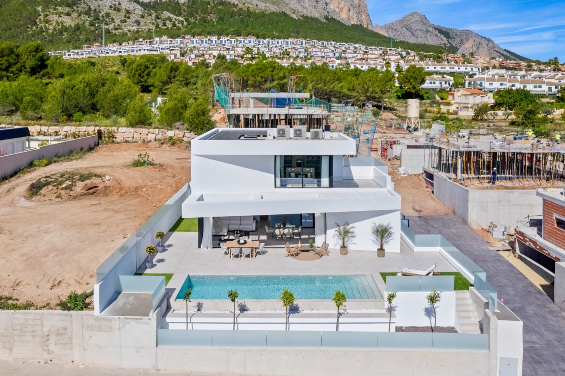 Rynek Pierwotny - Dom wolnostojący  -
Polop