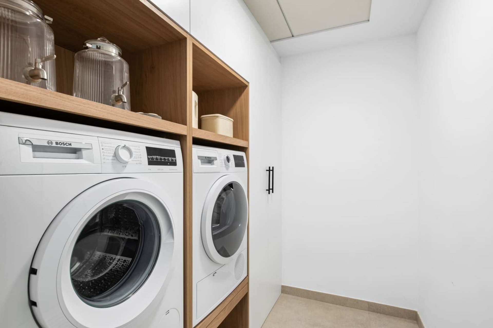 Rynek Pierwotny - Dom wolnostojący  -
Polop