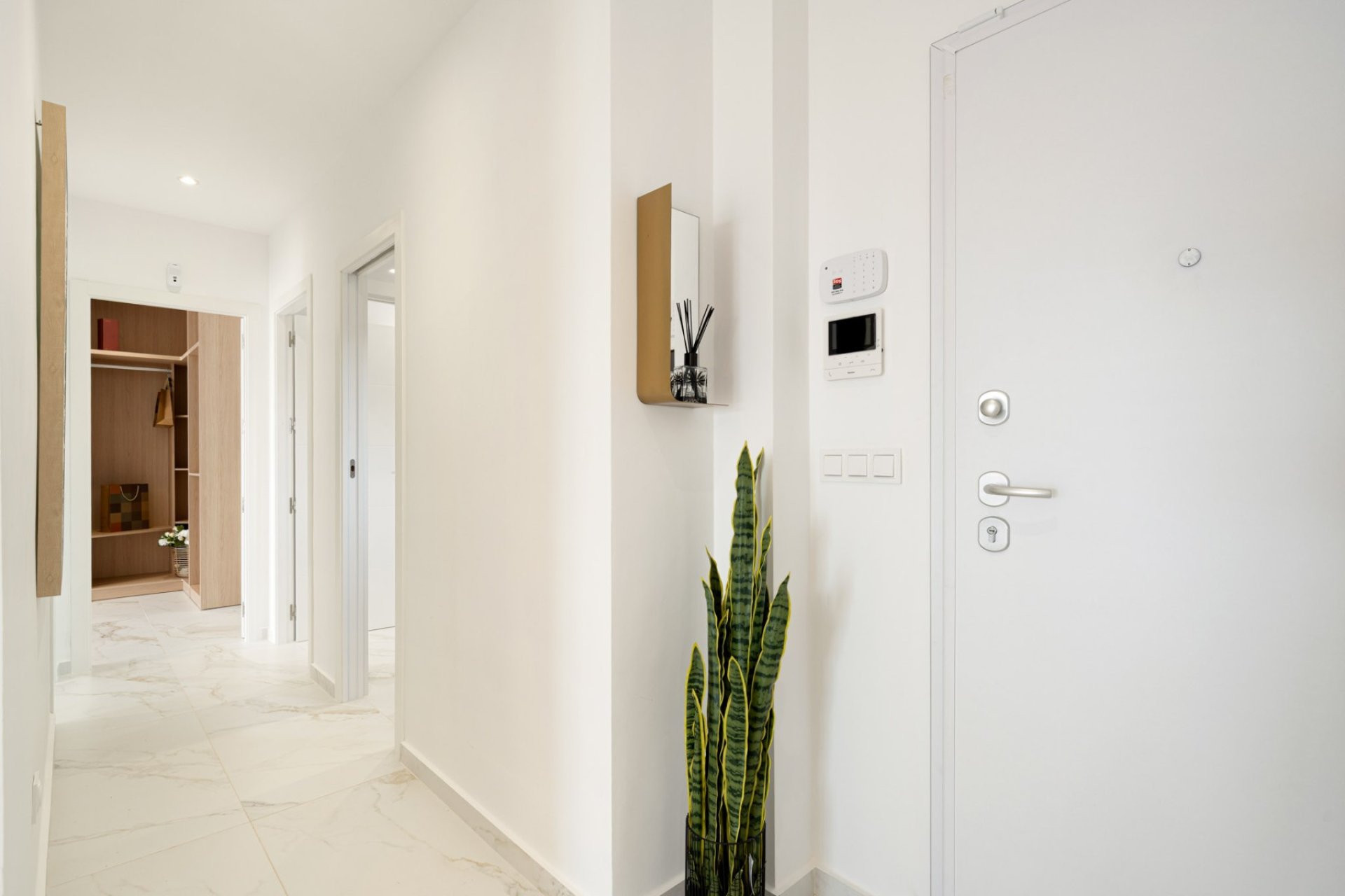 Rynek Pierwotny - Willa -
Polop