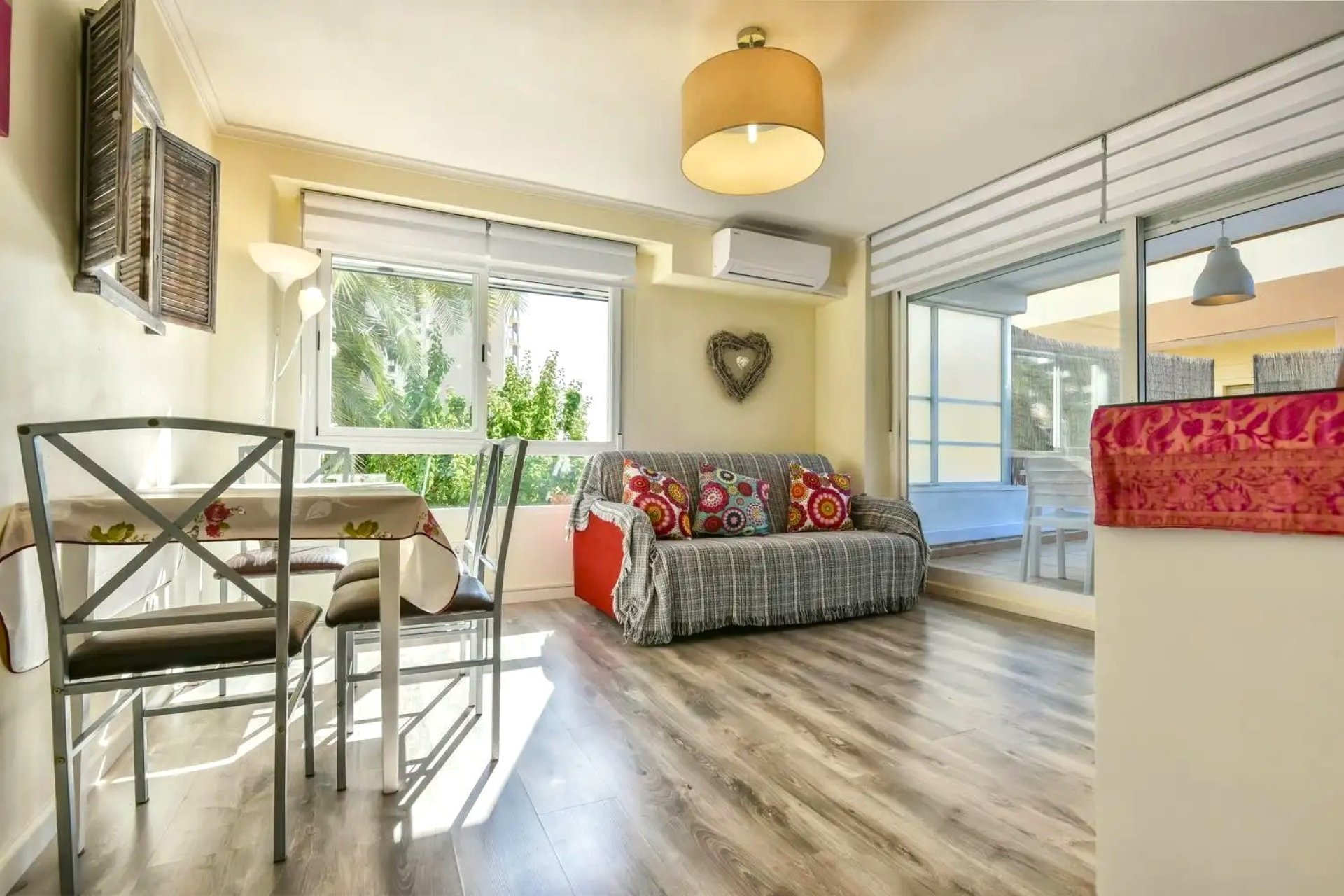 Salon - Appartement avec terrasse à 100 mètres de la plage à Calpe (Costa Blanca)