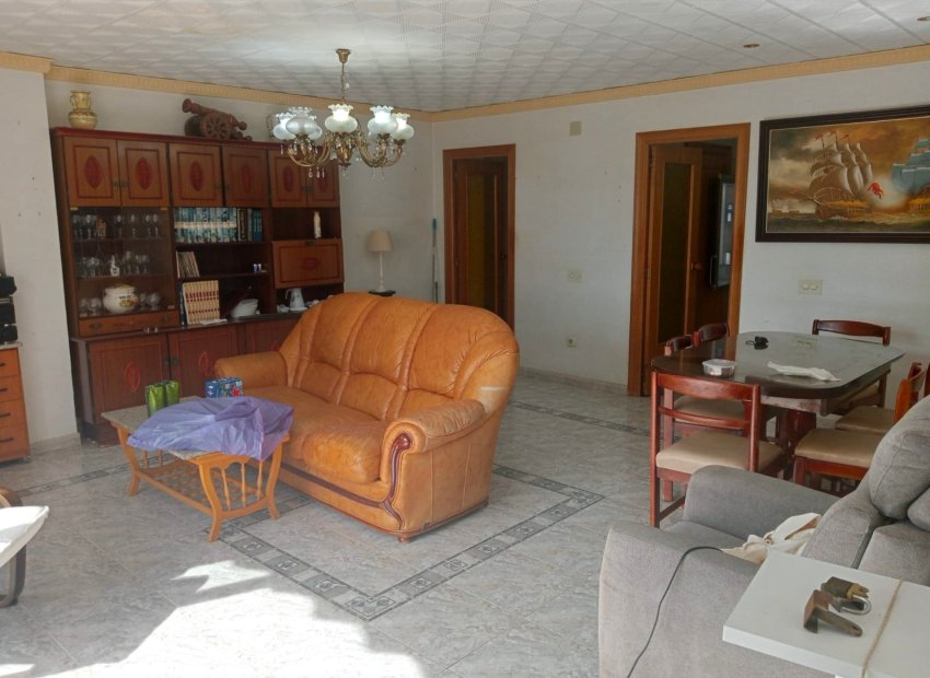 salón - ático- Benidorm