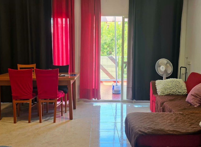 Salón - Chalet Adosado en venta en La Nucía - (Costa Blanca - Alicante)