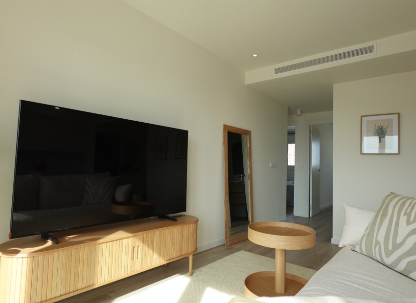 Salon/comedor - Ático Espectacular en Balcón de Finestrat – 3 Dormitorios, 2 Baños y Solárium Privado (Finestrat - Costa Blanca)