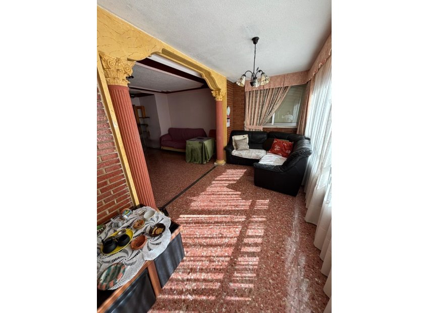 Salón - Piso en venta en Benidorm cerca del mar - (Costa Blanca - Benidorm)