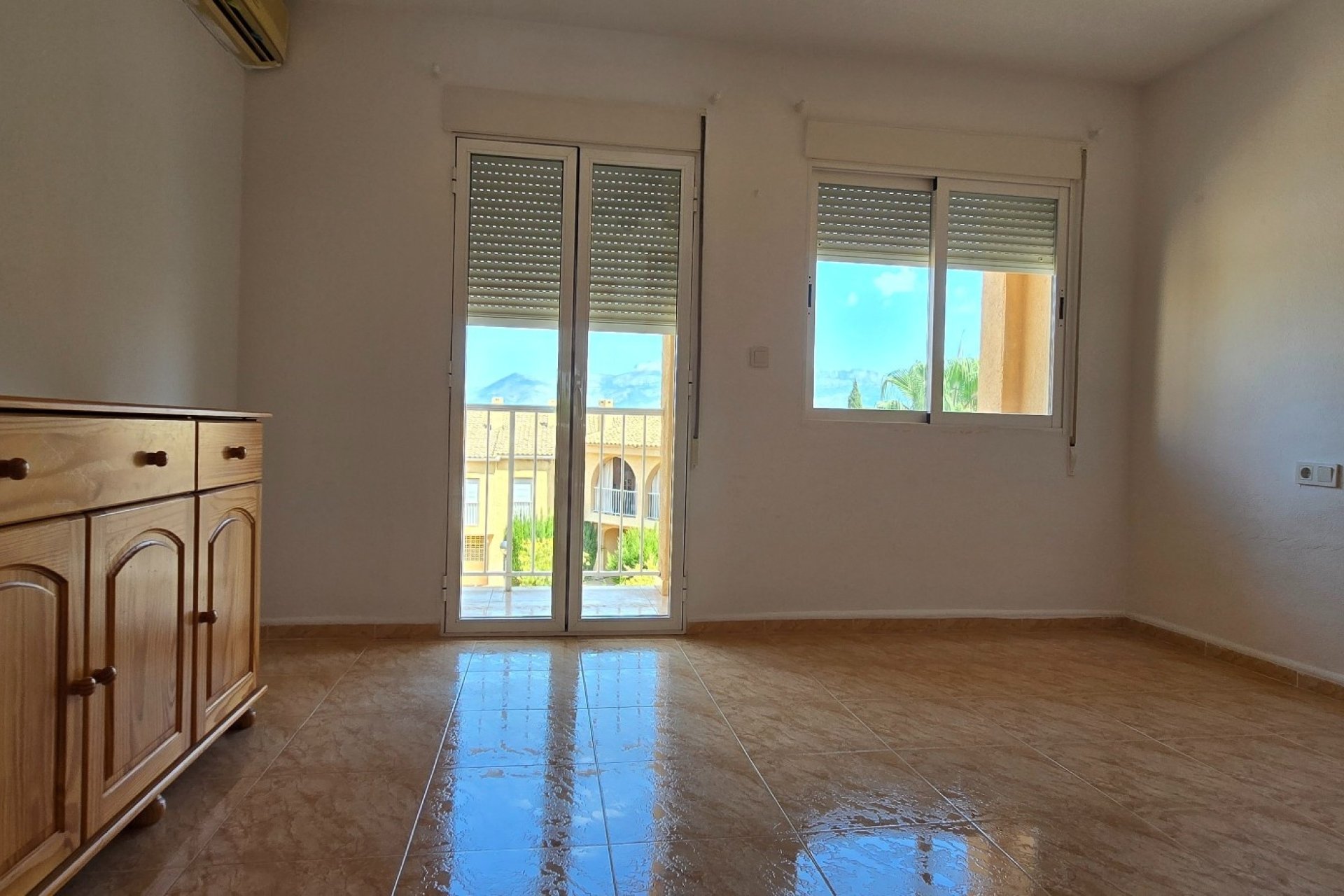 Segunda mano - Adosado -
Albir - centro