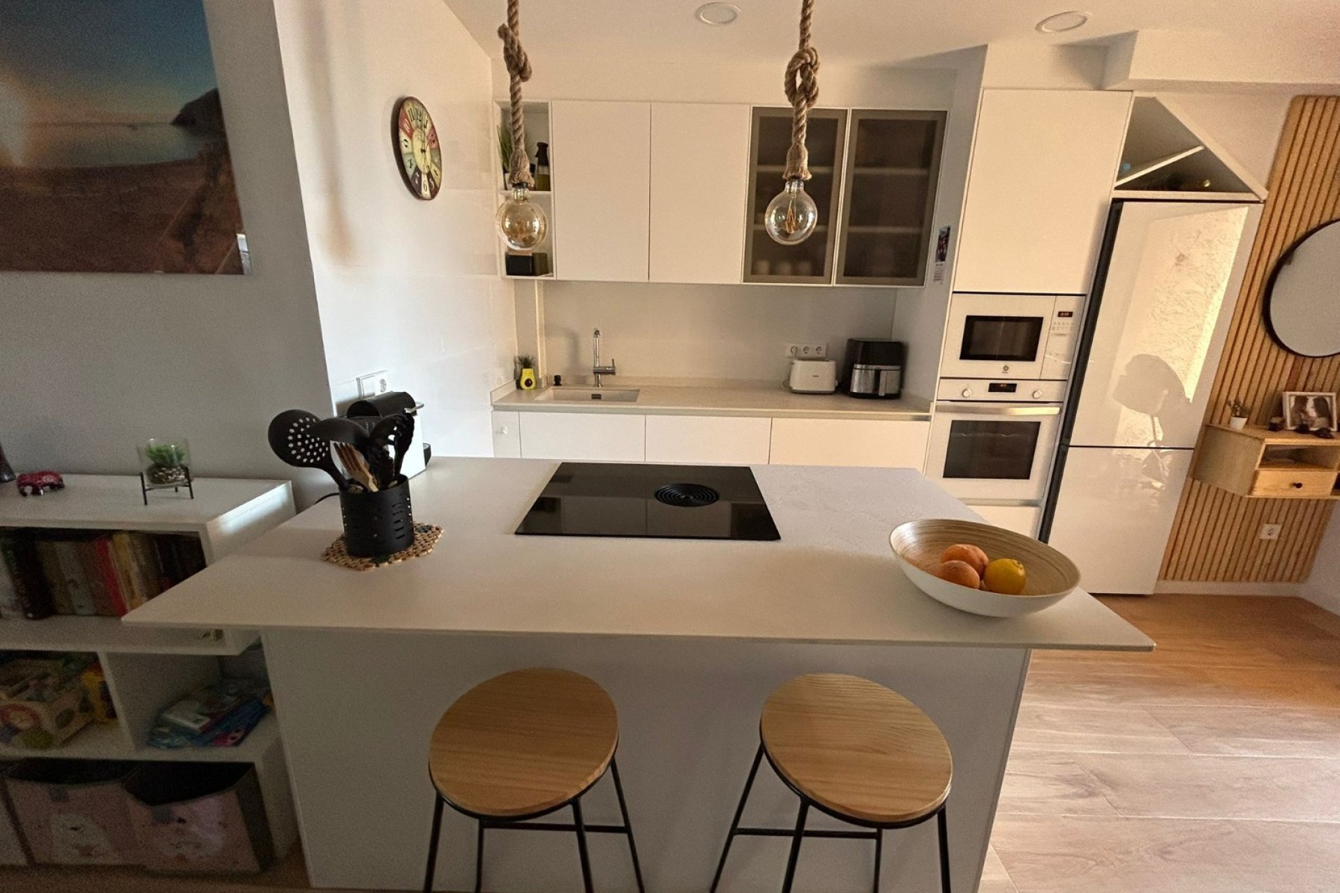 Segunda mano - Apartamento / piso -
Albir - centro