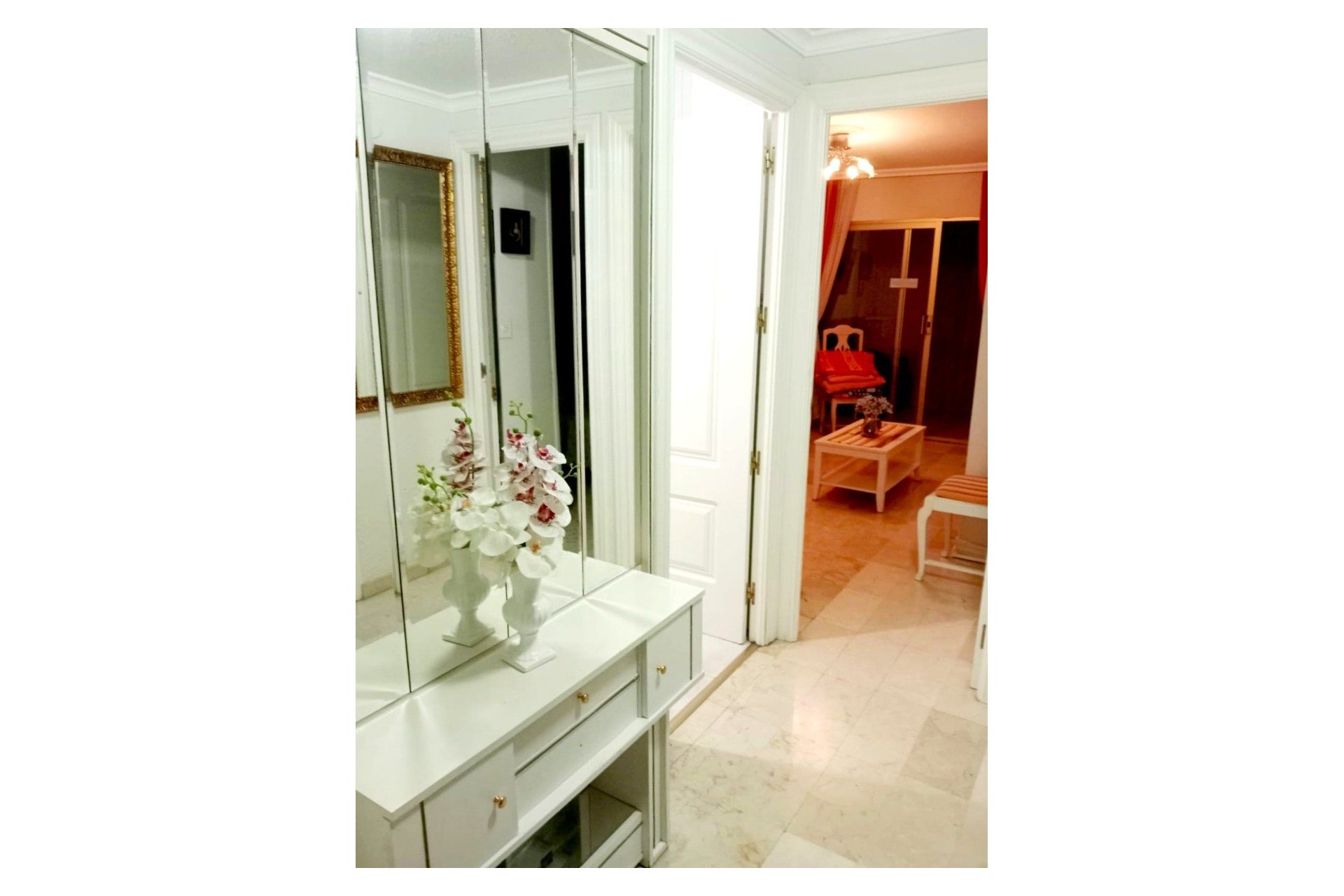 Segunda mano - Apartamento / piso -
Benidorm - Centro