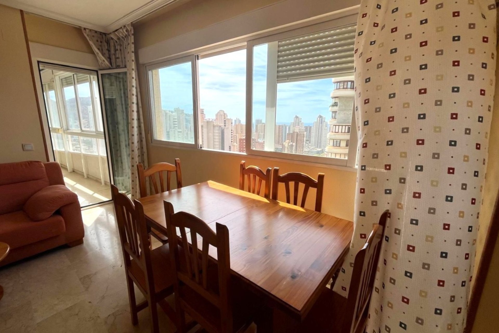 Segunda mano - Apartamento / piso -
Benidorm - Centro