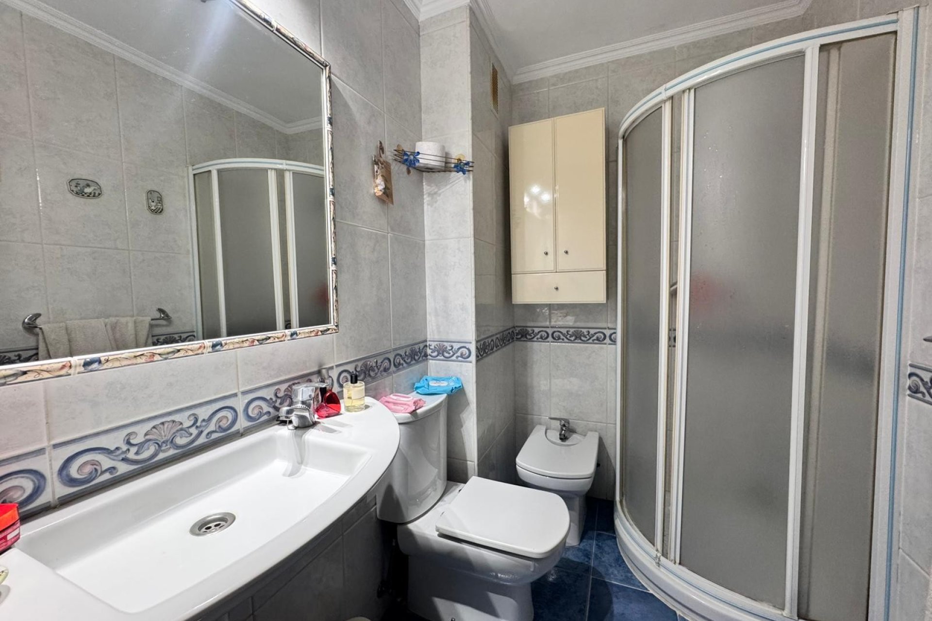 Segunda mano - Apartamento / piso -
Benidorm - Levante