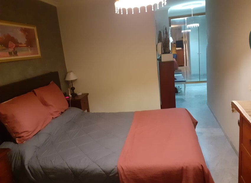 Segunda mano - Apartamento / piso -
Benidorm - Zona de Poniente