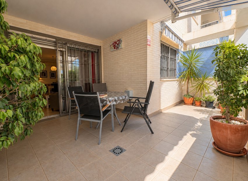 Segunda mano - Apartamento / piso -
Denia - Les Marines - Las Marinas