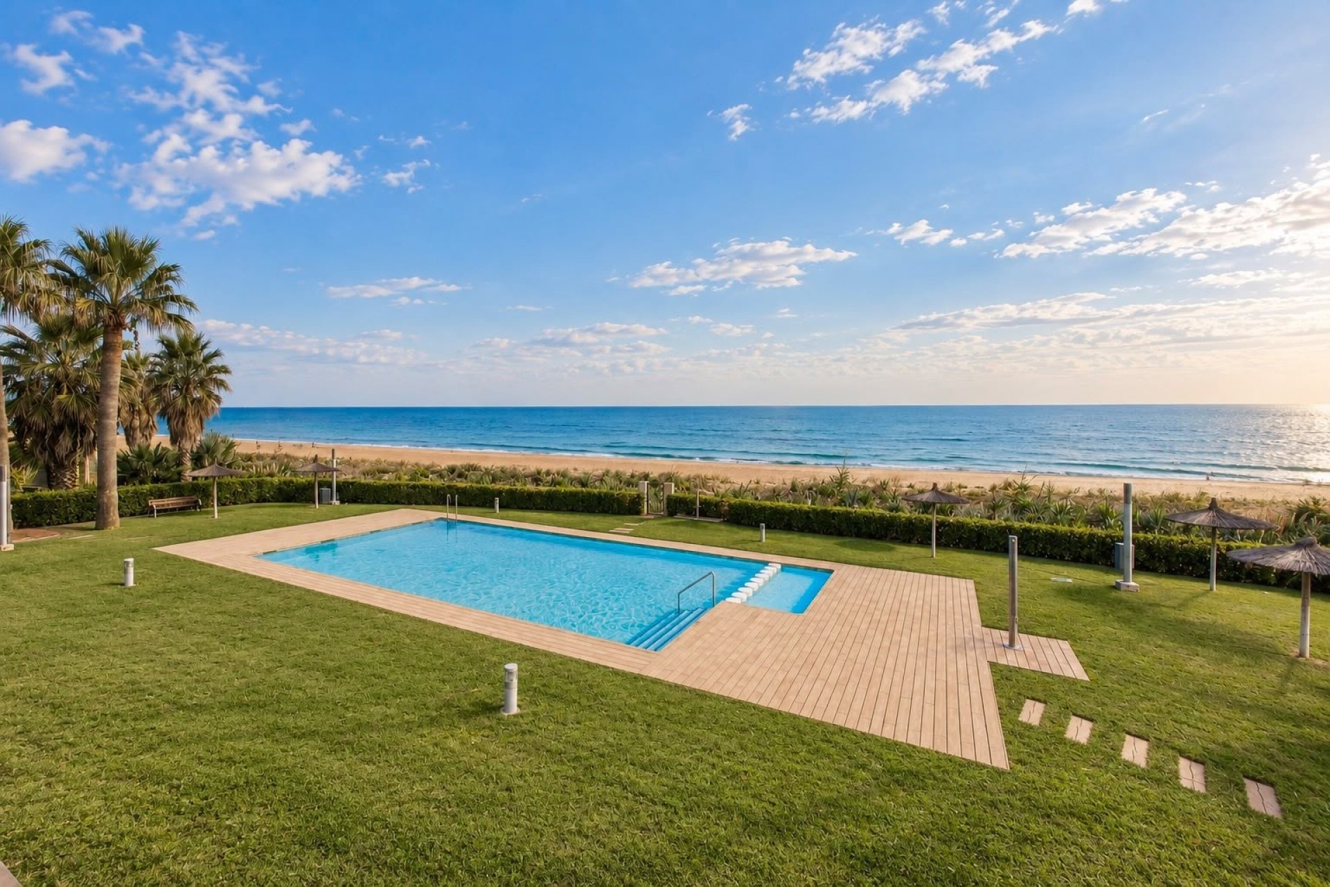 Segunda mano - Apartamento / piso -
Denia - Les Marines - Las Marinas