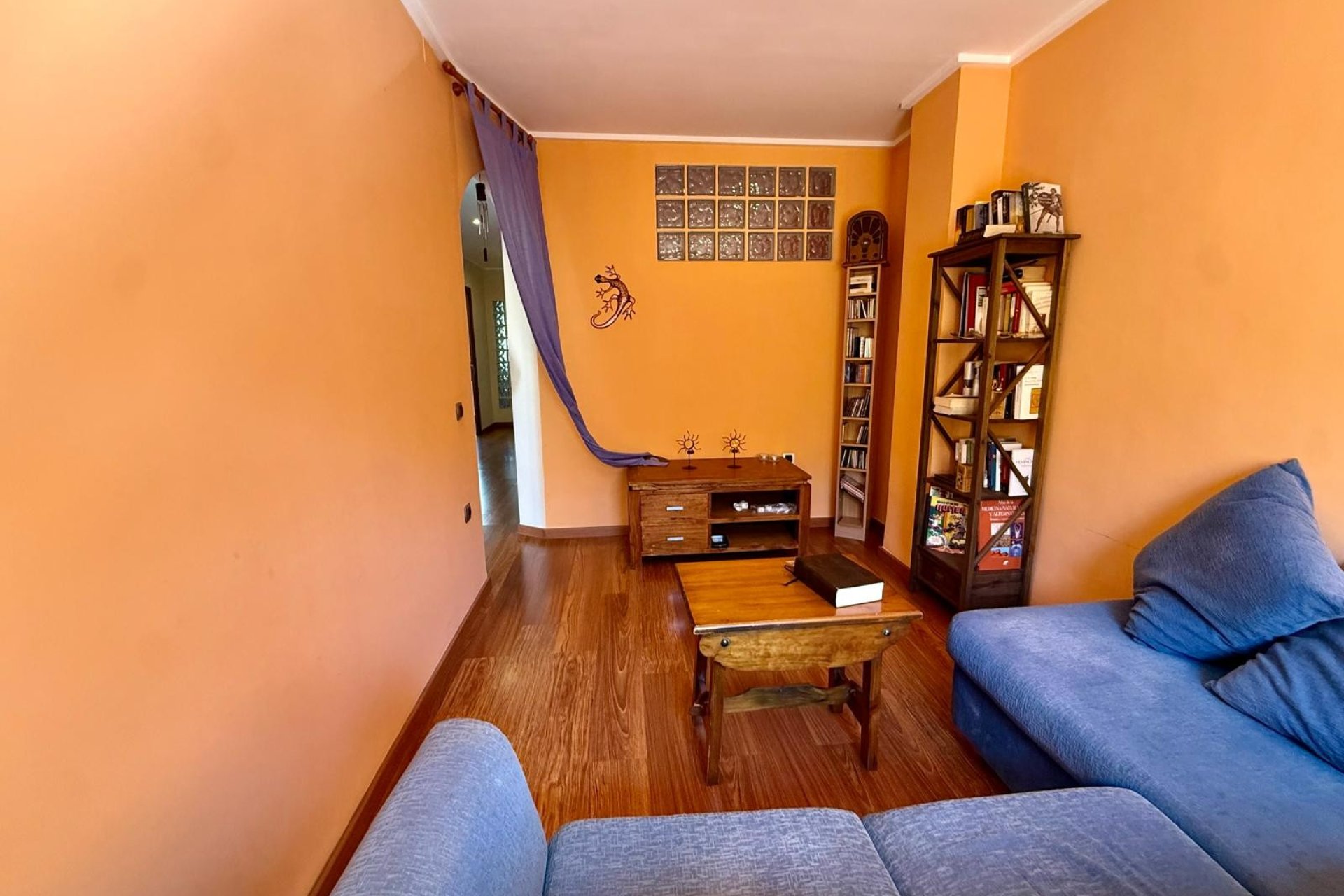 Segunda mano - Apartamento / piso -
Gata de Gorgos