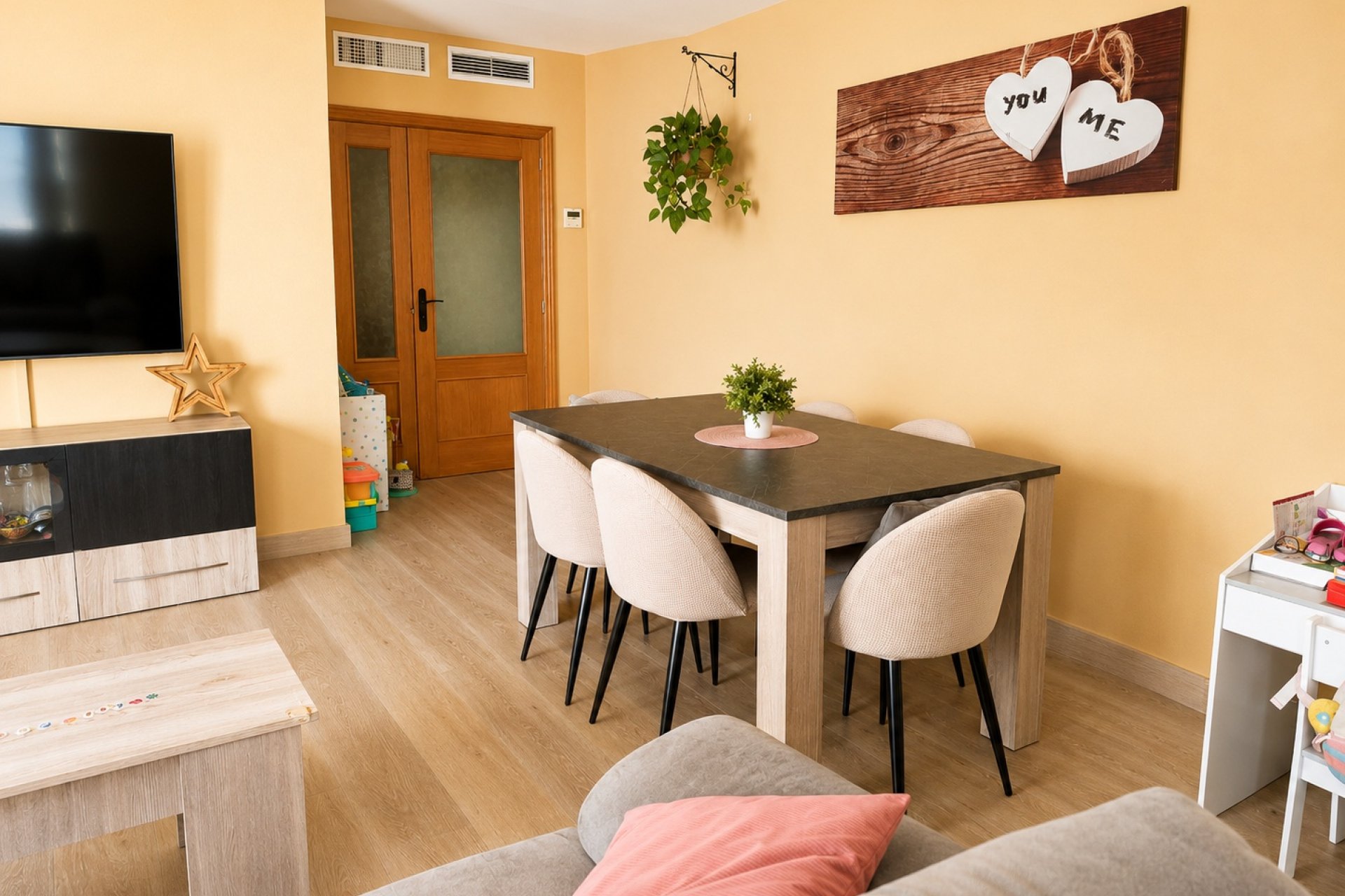 Segunda mano - Apartamento / piso -
La Nucía