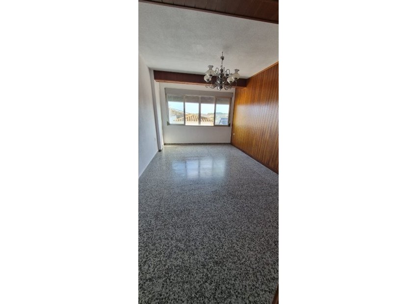 Segunda mano - Apartamento / piso -
La Nucía