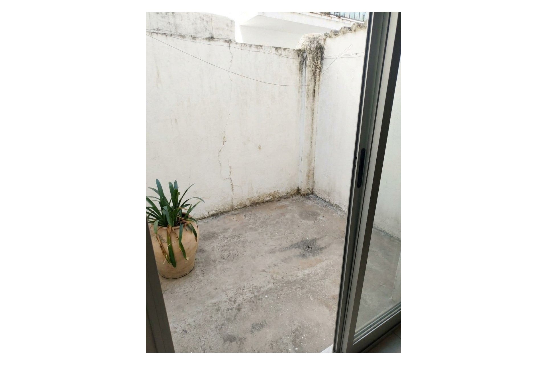 Segunda mano - Apartamento / piso -
Llauri