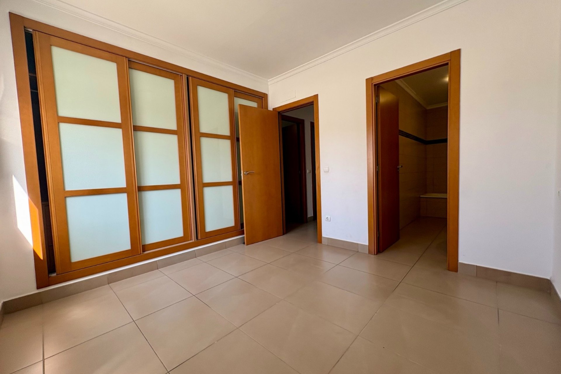 Segunda mano - Apartamento / piso -
Ondara