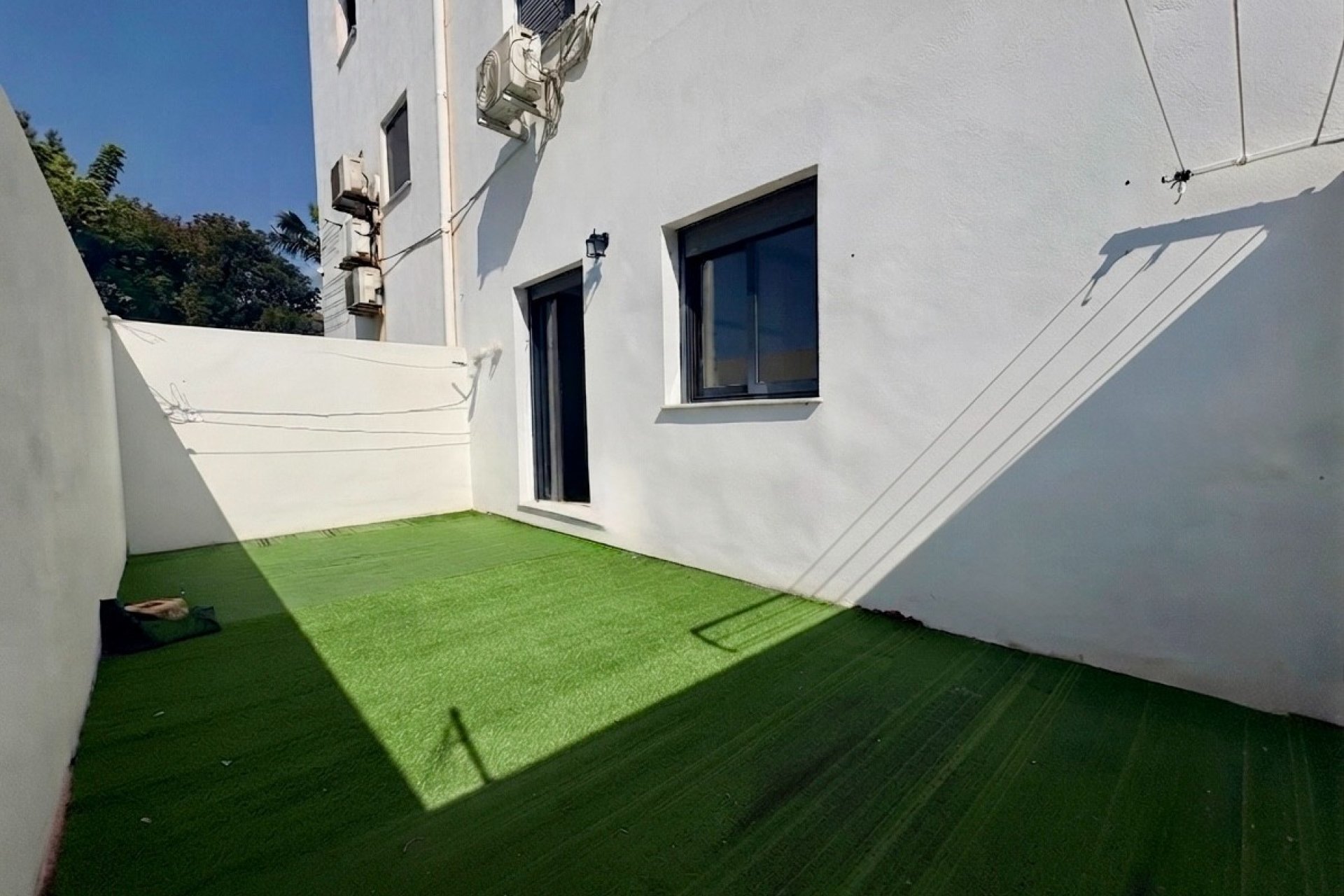 Segunda mano - Apartamento / piso -
Ondara