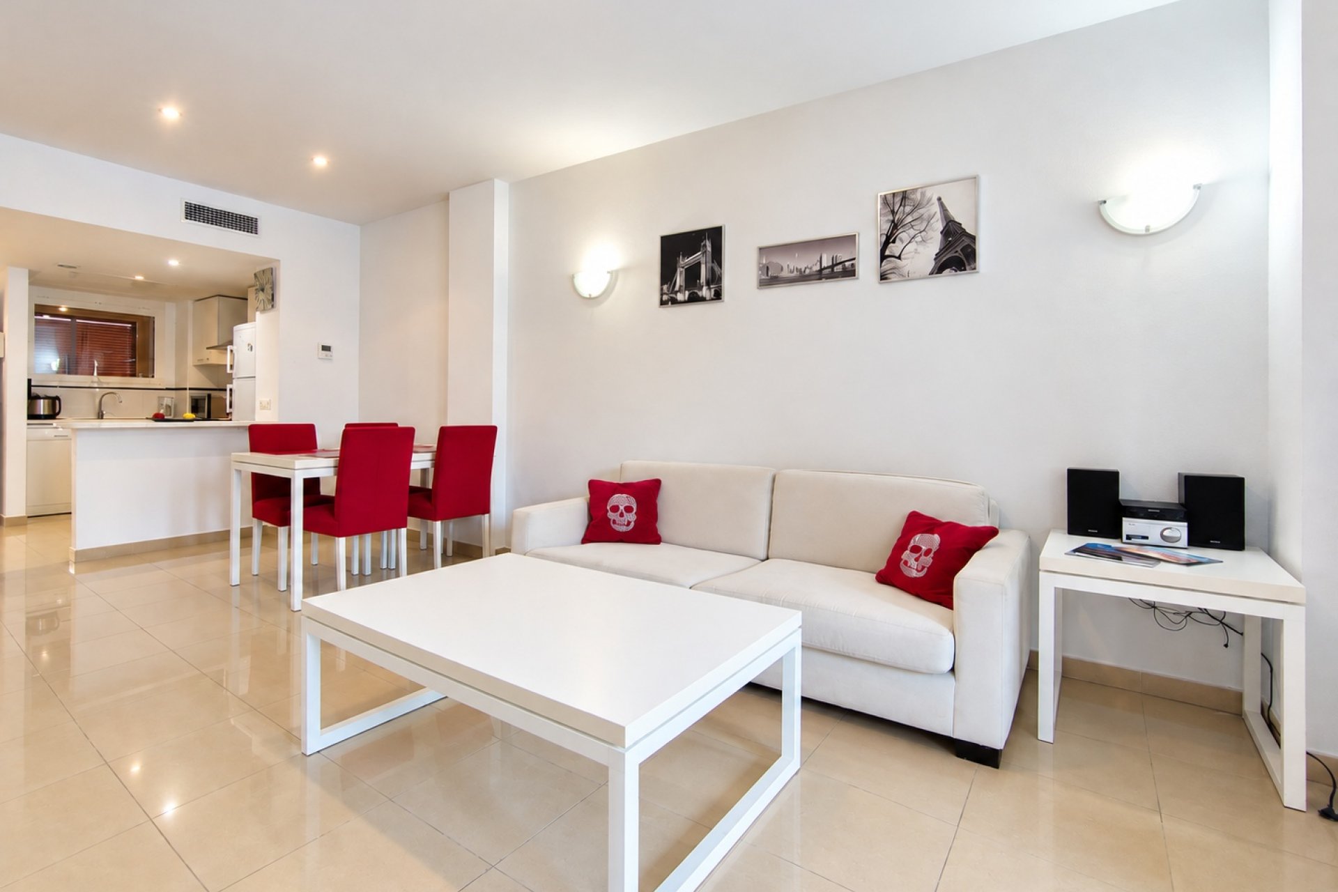 Segunda mano - Apartamento / piso -
Orihuela Costa