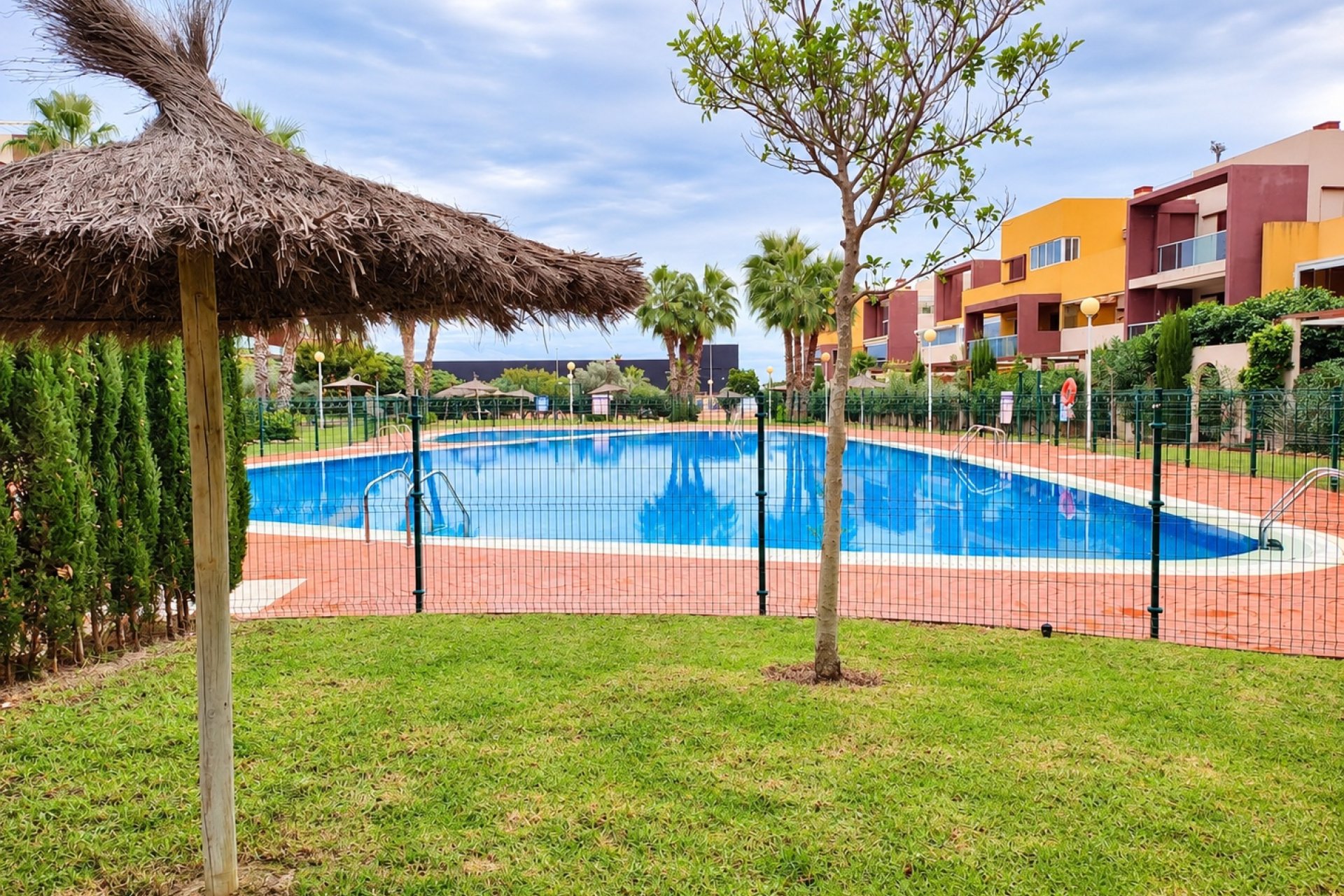 Segunda mano - Apartamento / piso -
Orihuela Costa