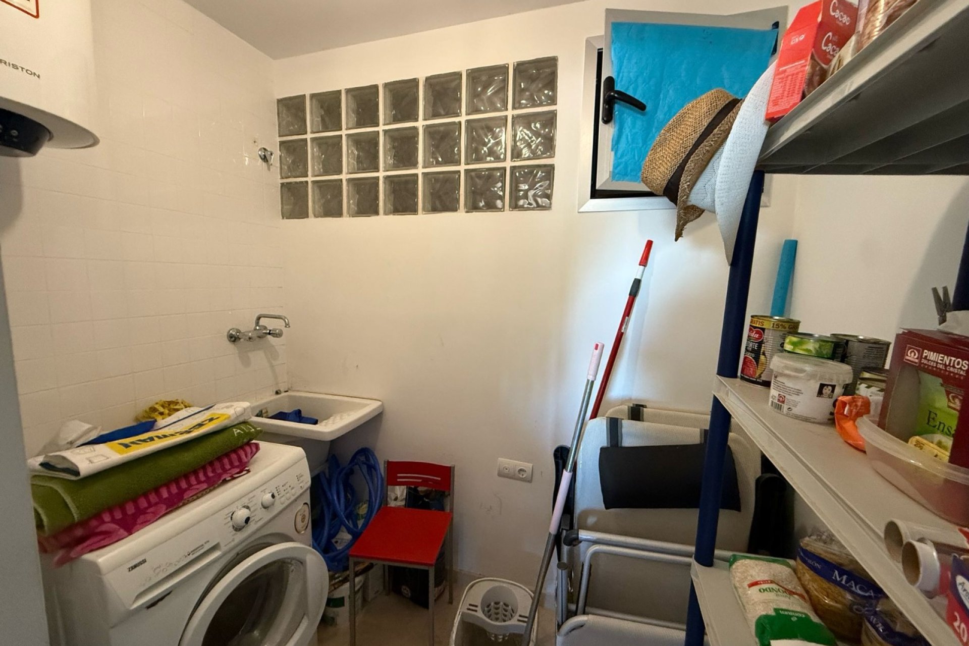 Segunda mano - Apartamento / piso -
Pego