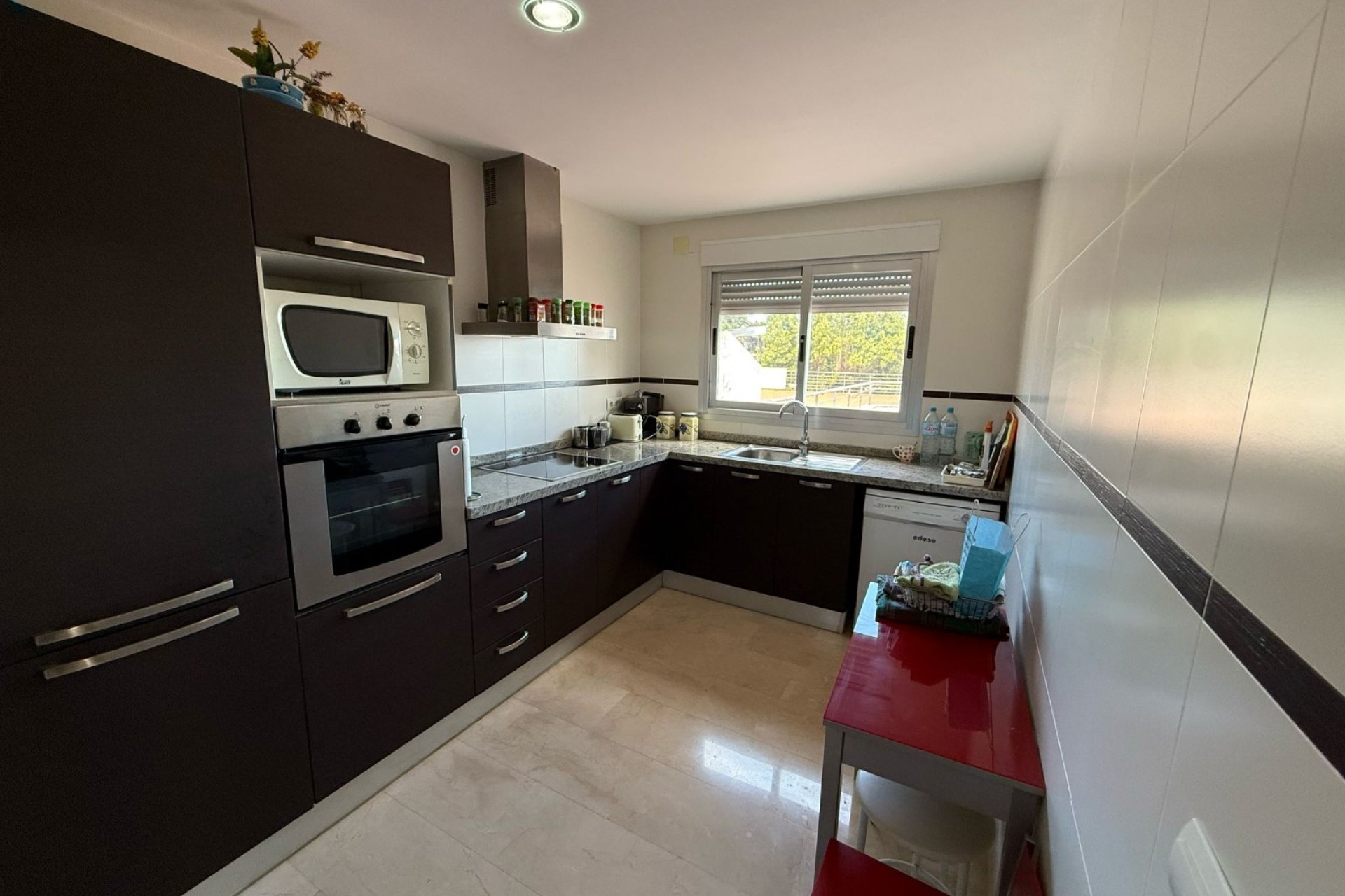 Segunda mano - Apartamento / piso -
Pego