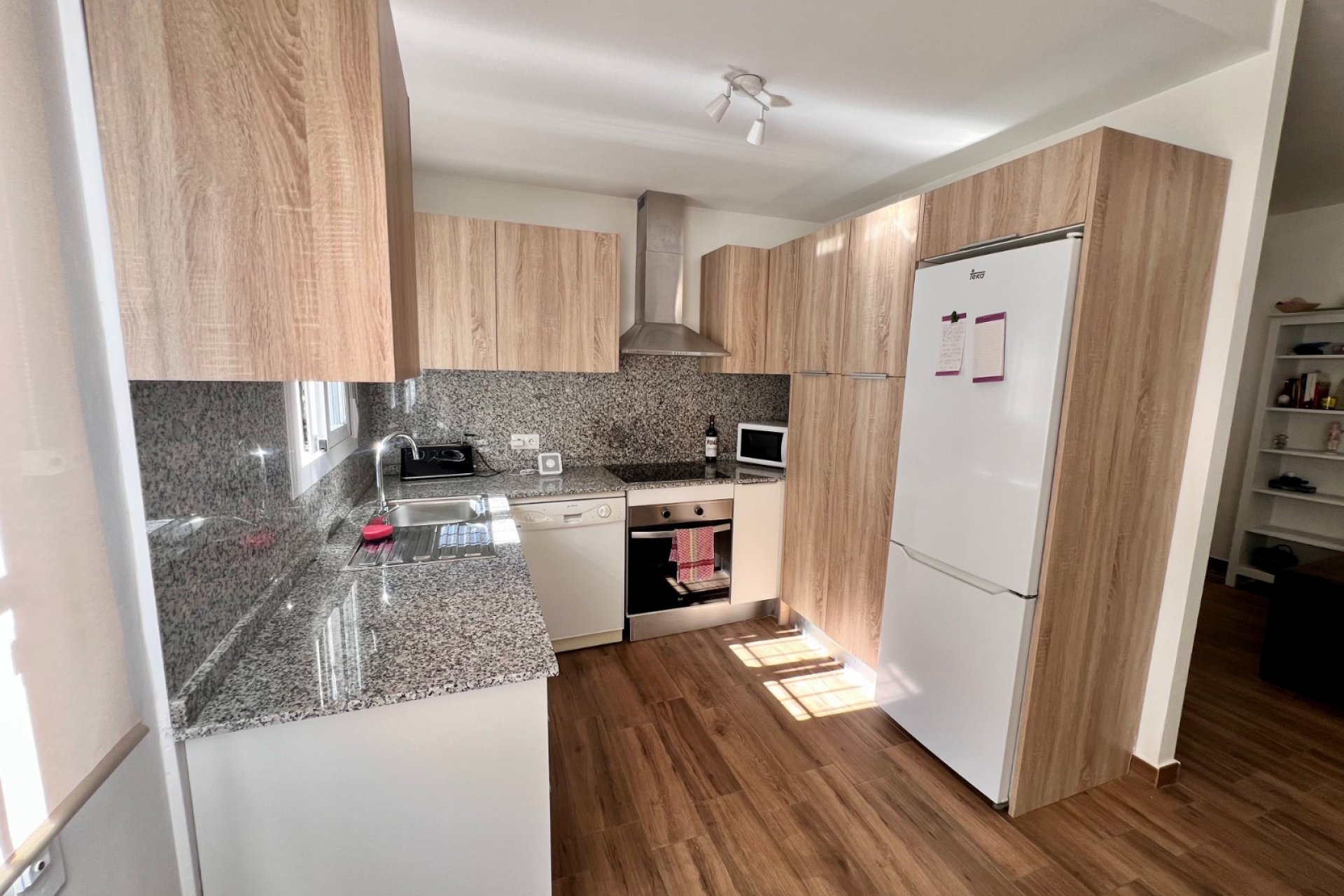 Segunda mano - Apartamento / piso -
Teulada