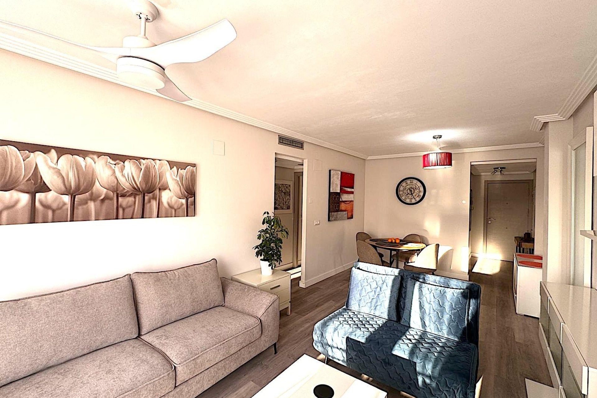 Segunda mano - Apartamento / piso -
Vergel