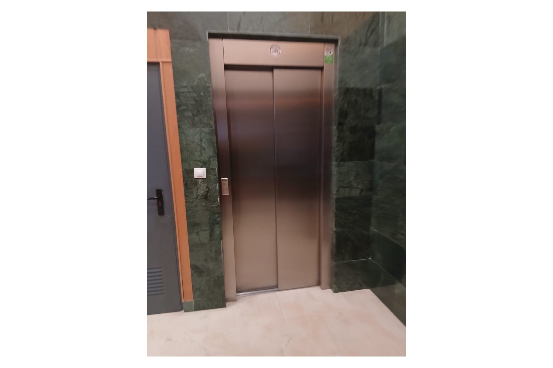 Segunda mano - Apartamento / piso -
Villajoyosa
