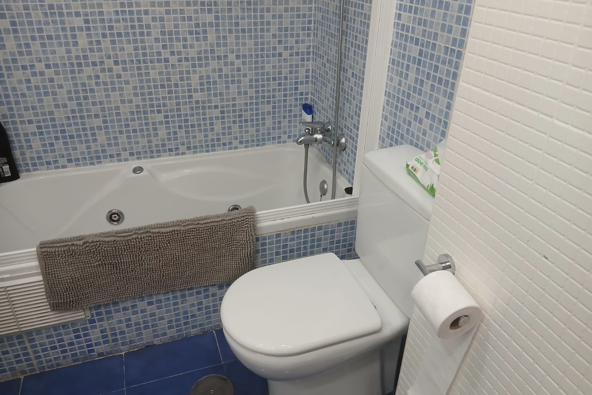 Segunda mano - Apartamento / piso -
Villajoyosa