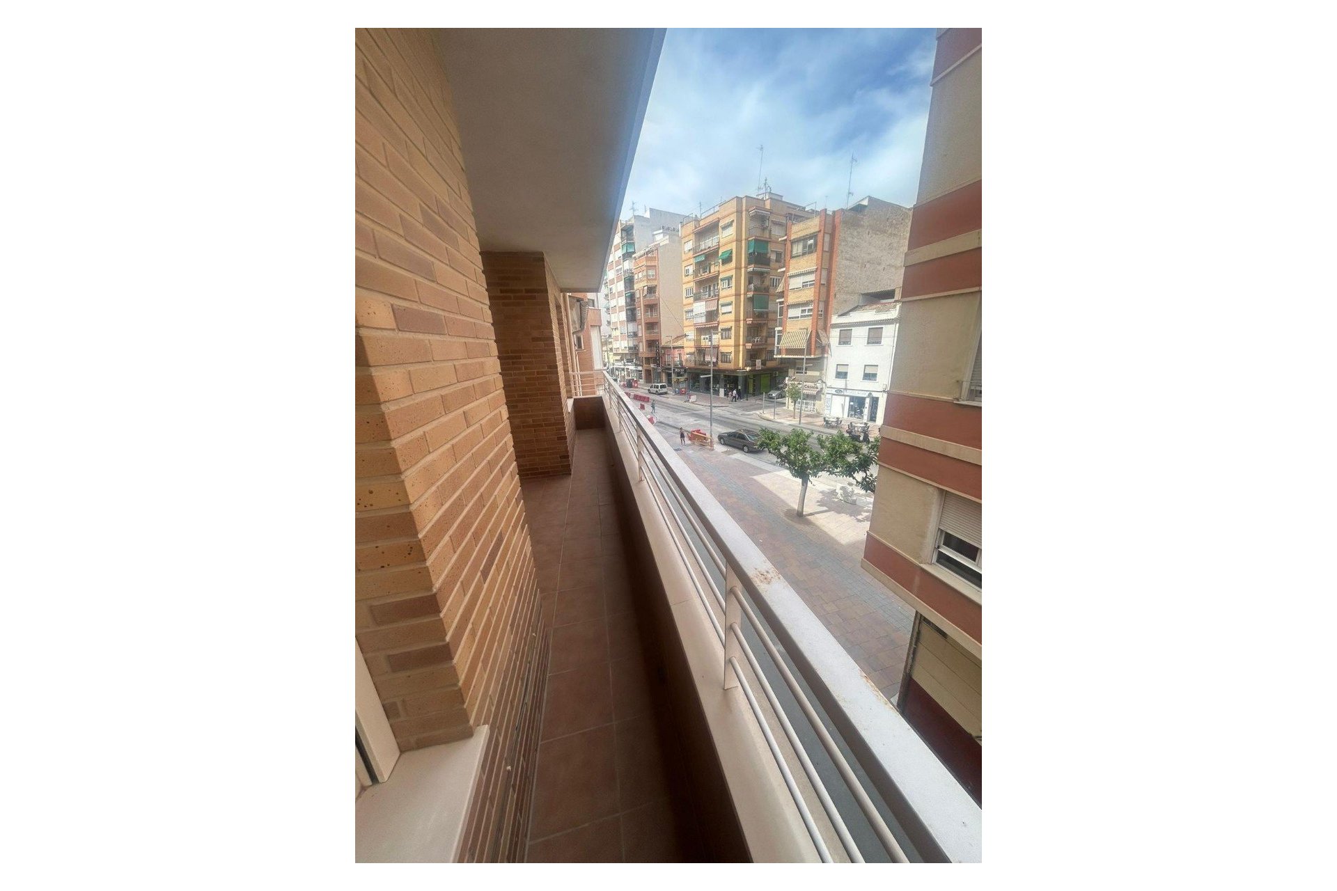 Segunda mano - Apartamento / piso -
Villena