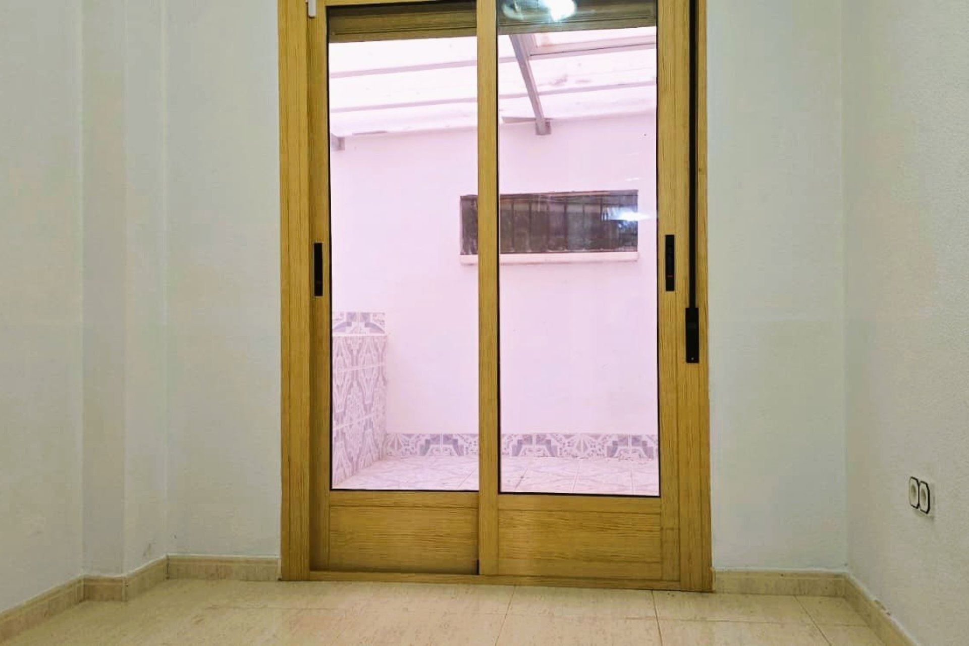 Segunda mano - Apartamento / piso -
Xirles