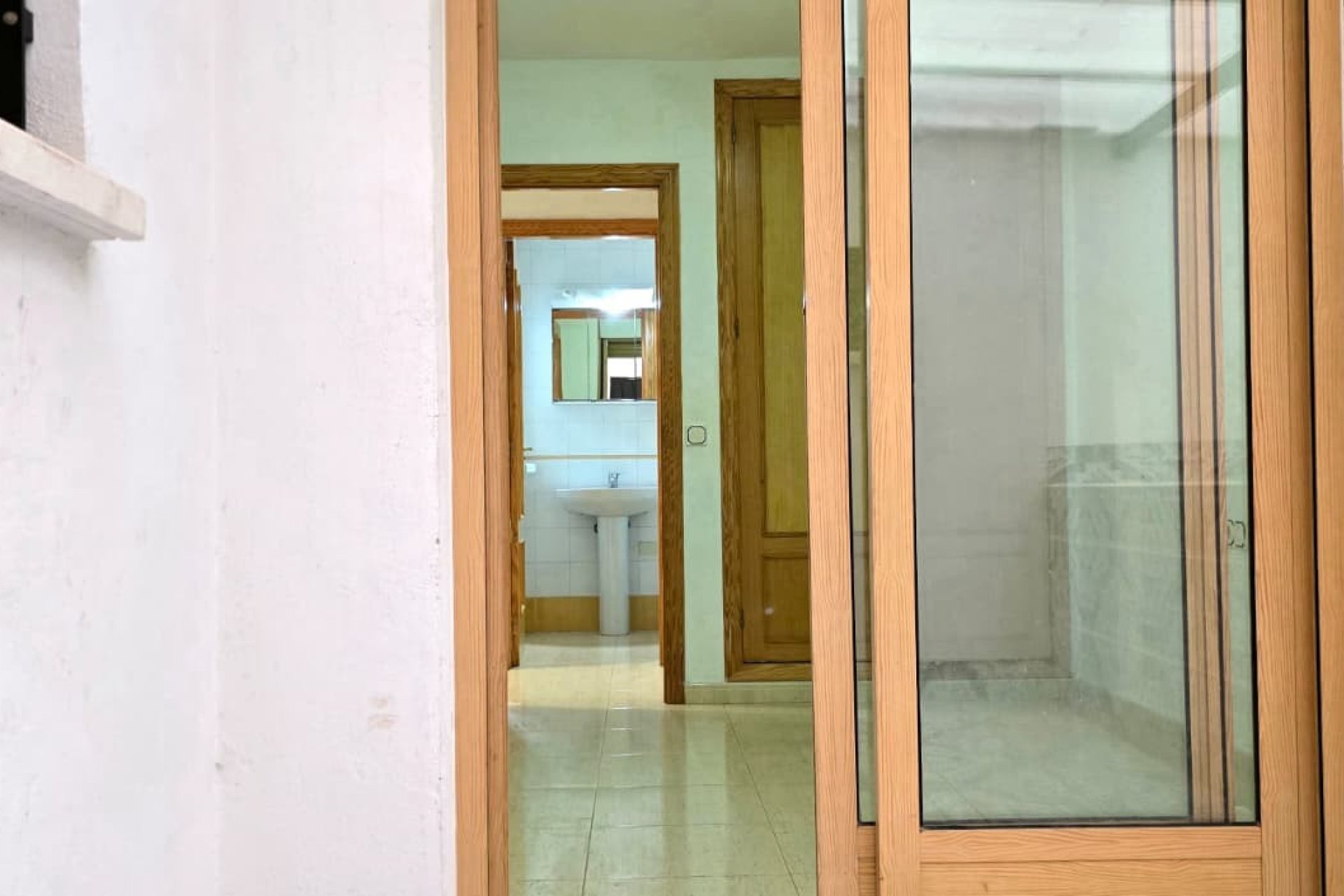 Segunda mano - Apartamento / piso -
Xirles