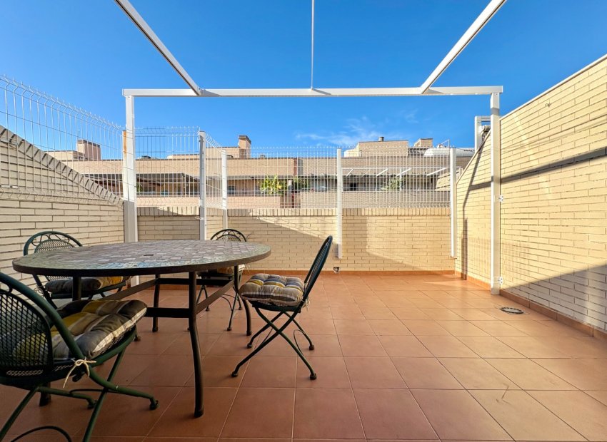 Segunda mano - Ático -
Denia - Center