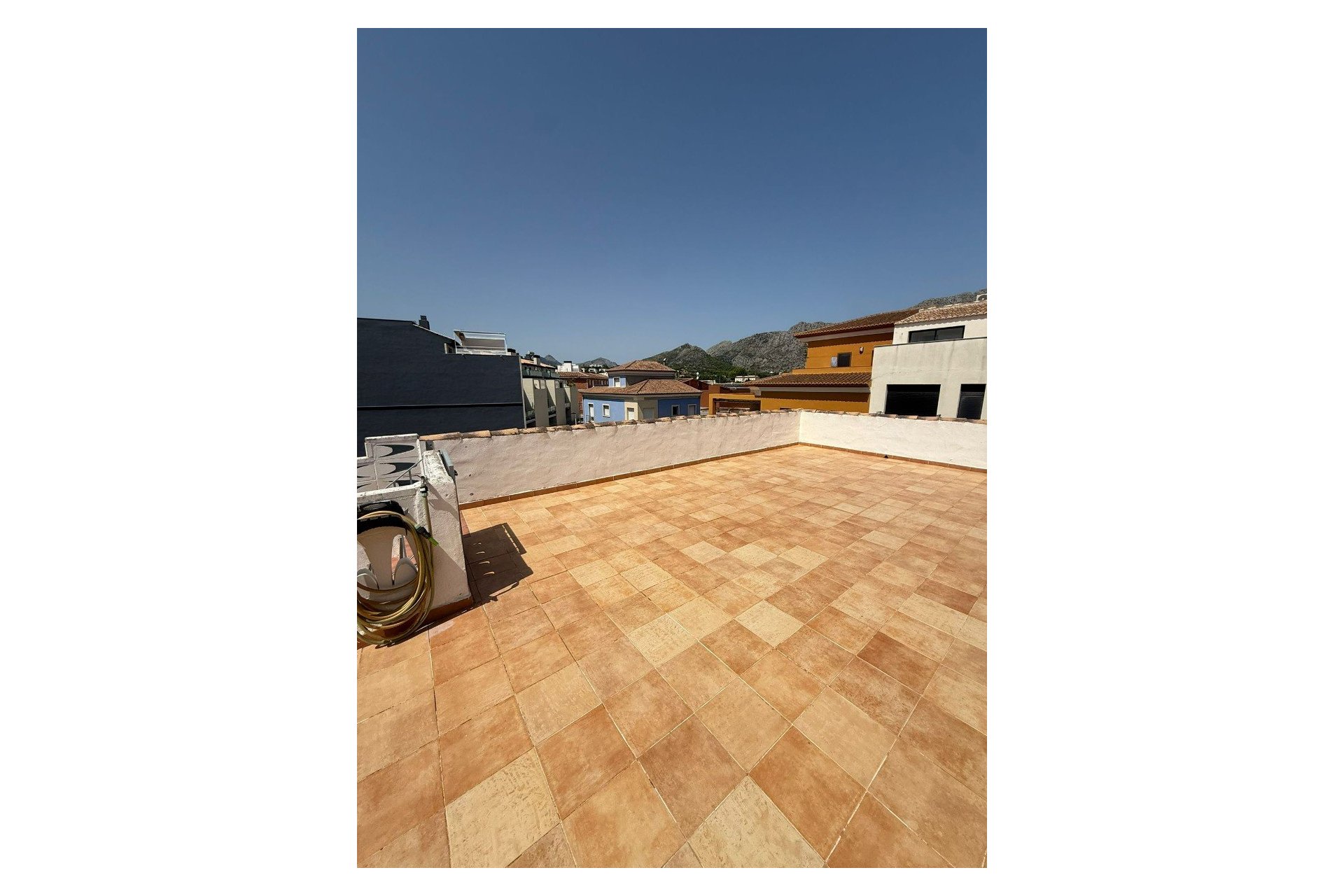 Segunda mano - Casa  -
Beniarbeig