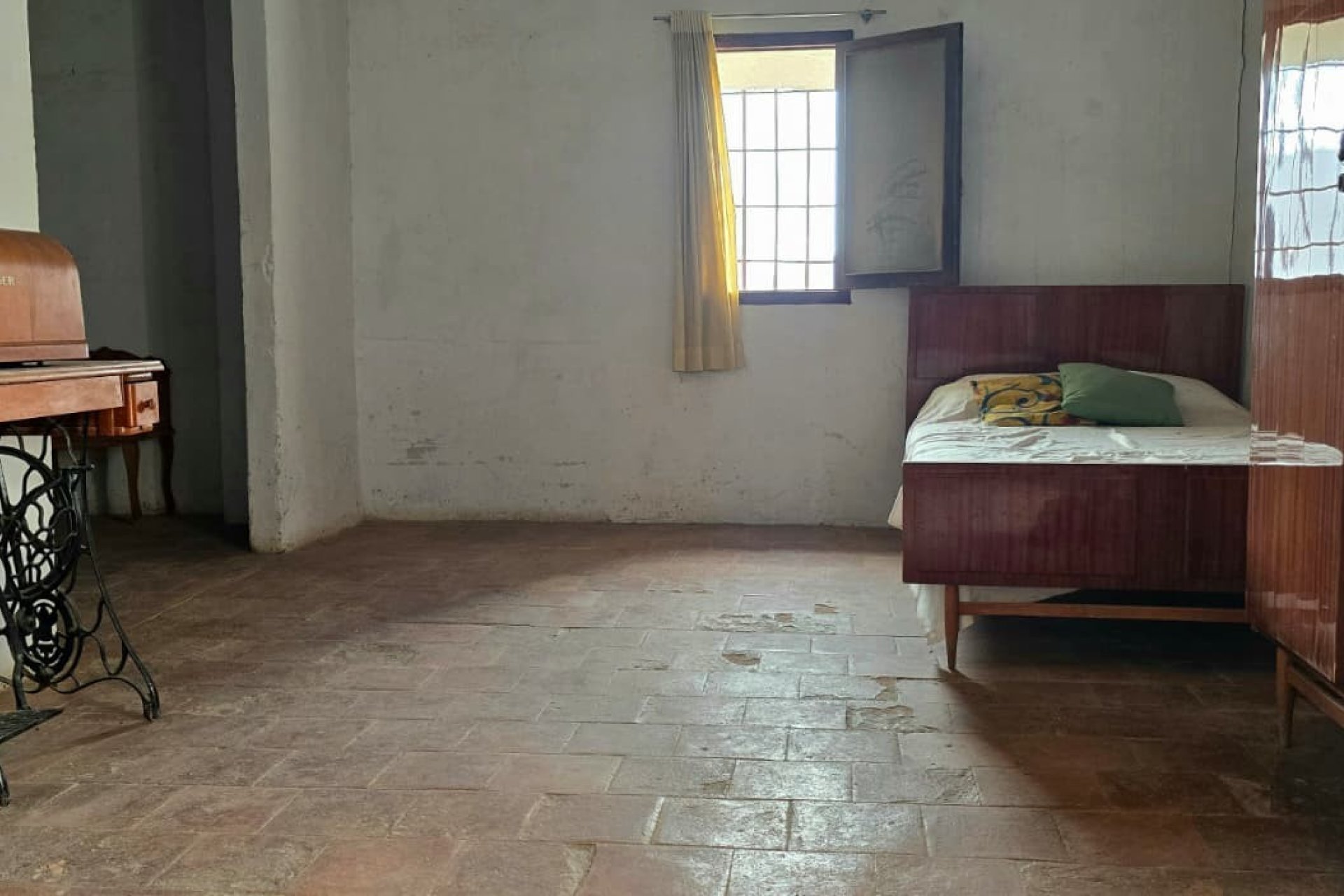 Segunda mano - Casa de pueblo  -
Alfas del Pí