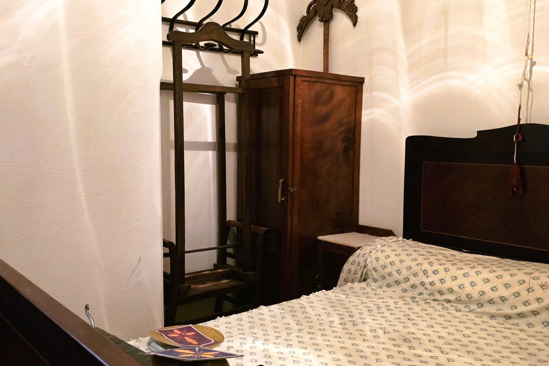 Segunda mano - Casa de pueblo  -
Pego