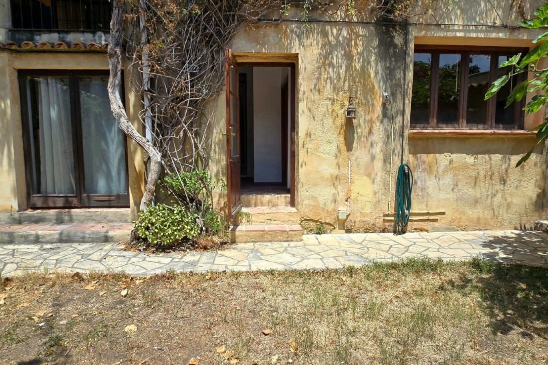 Segunda mano - Casa de pueblo  -
Polop