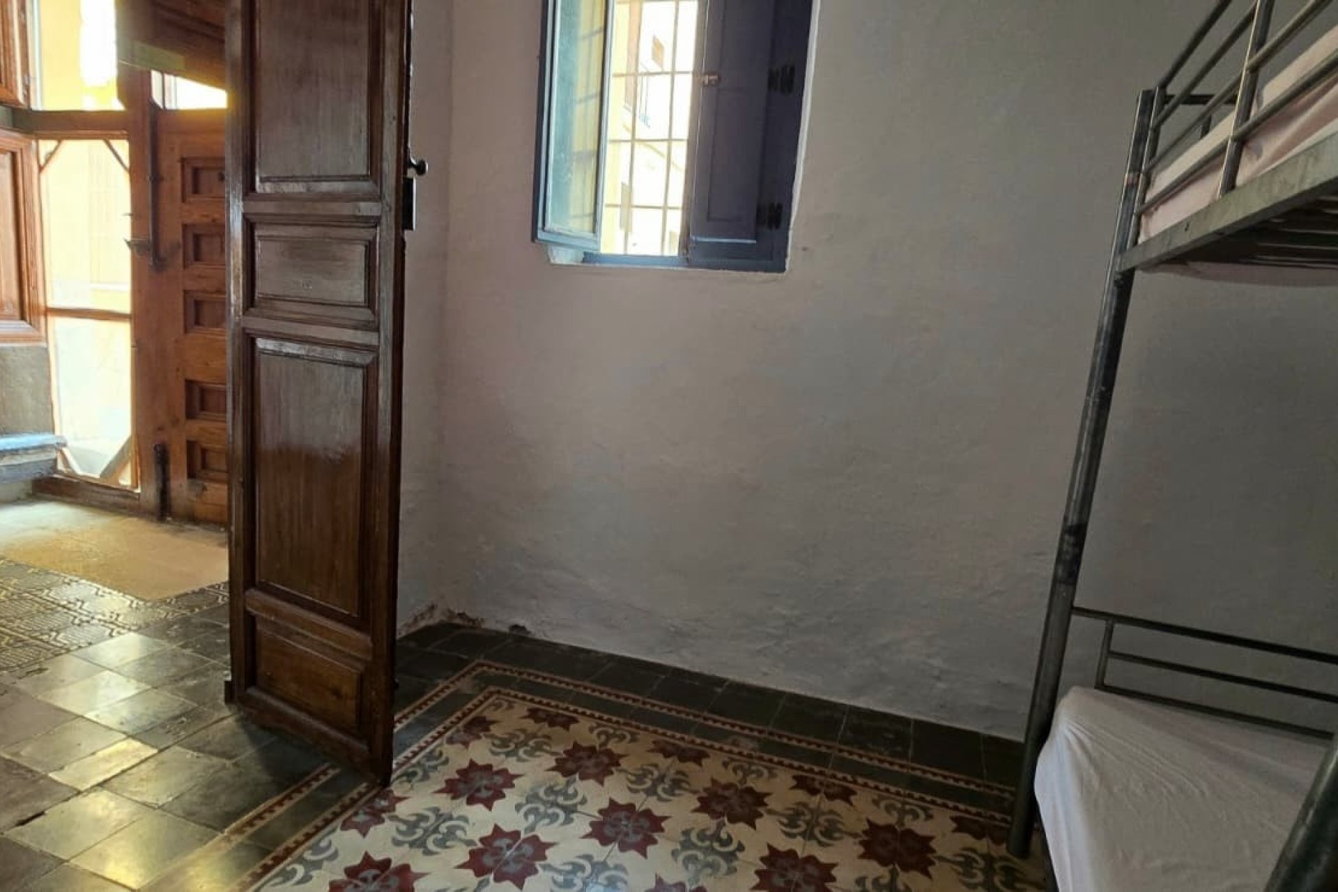 Segunda mano - Casa de pueblo  -
Polop