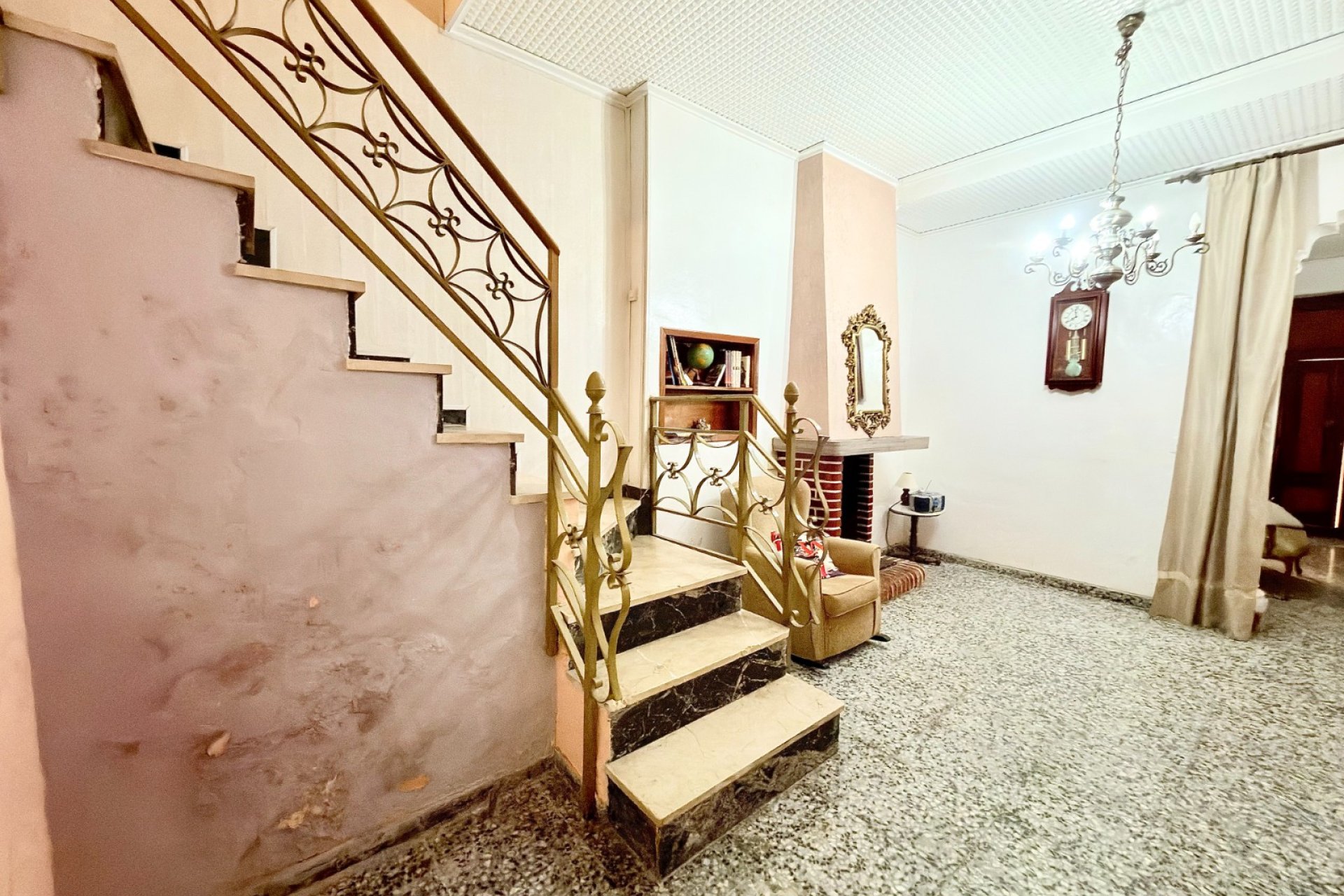 Segunda mano - Casa de pueblo  -
Vergel