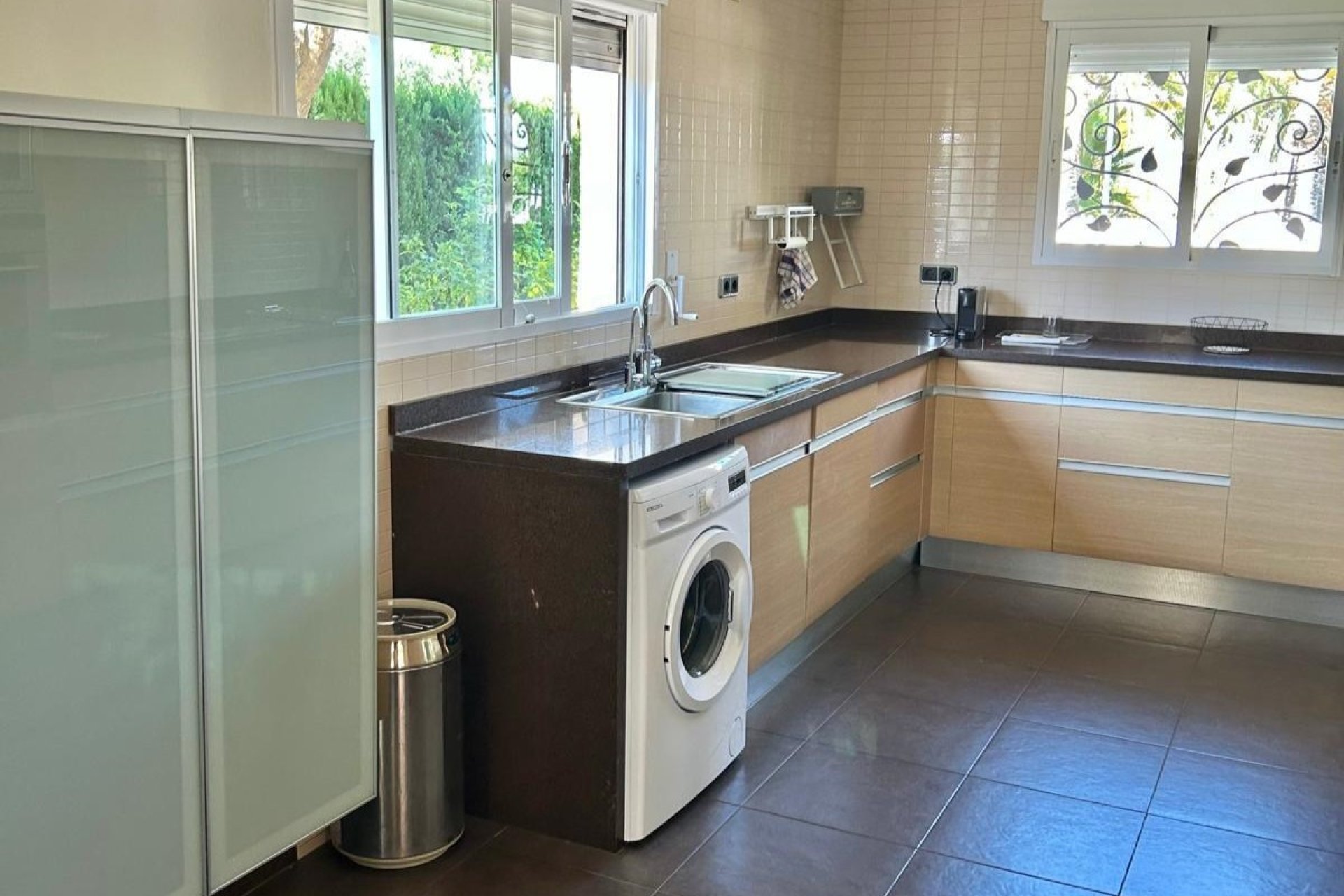 Segunda mano - Chalet independiente -
Benidorm - Levante