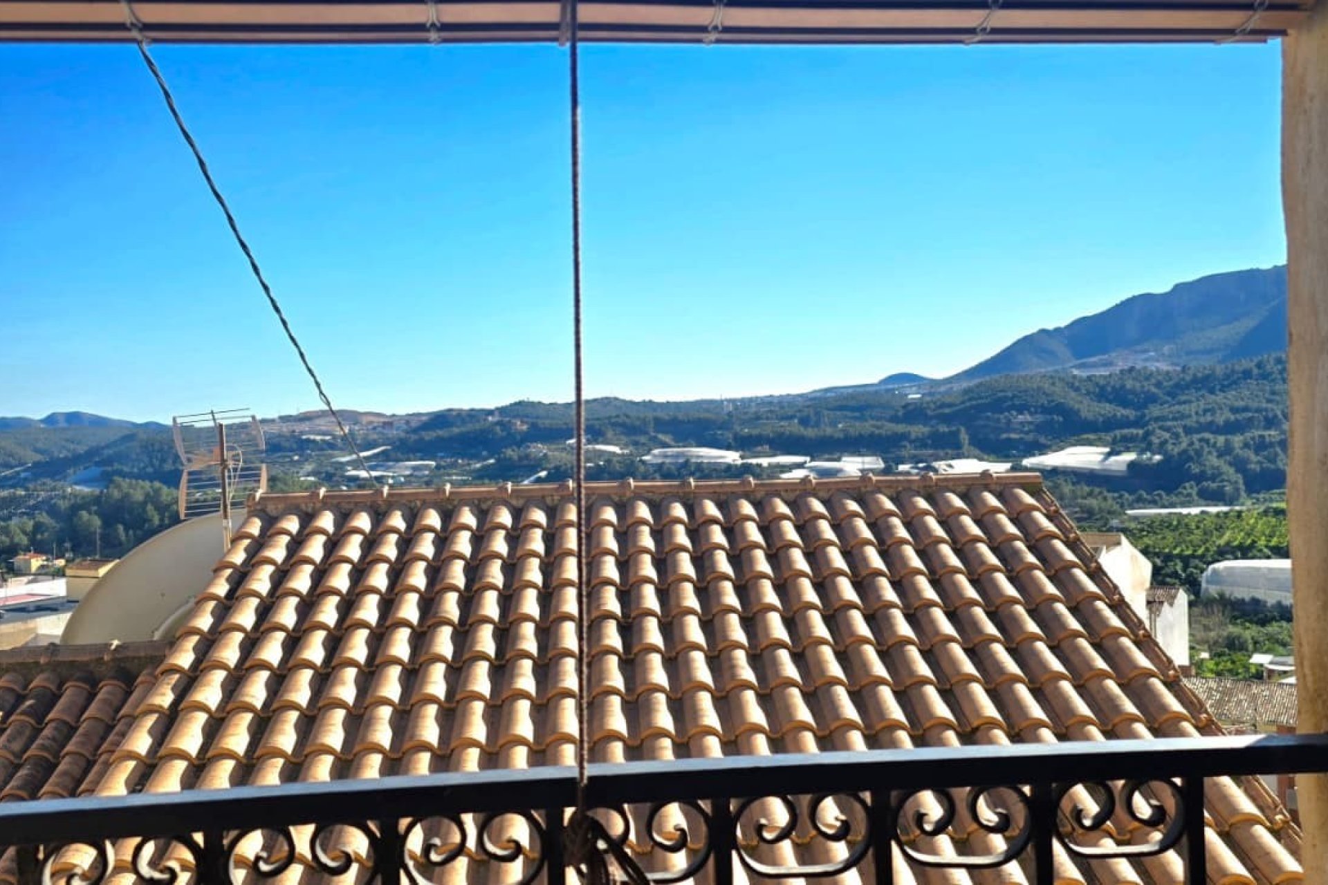 Segunda mano - Chalet independiente -
Callosa De Ensarrià