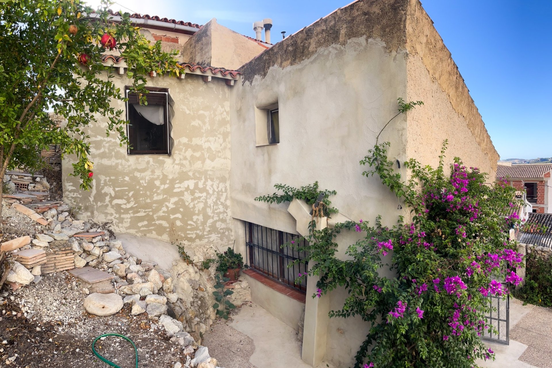 Segunda mano - Chalet independiente -
Callosa De Ensarrià